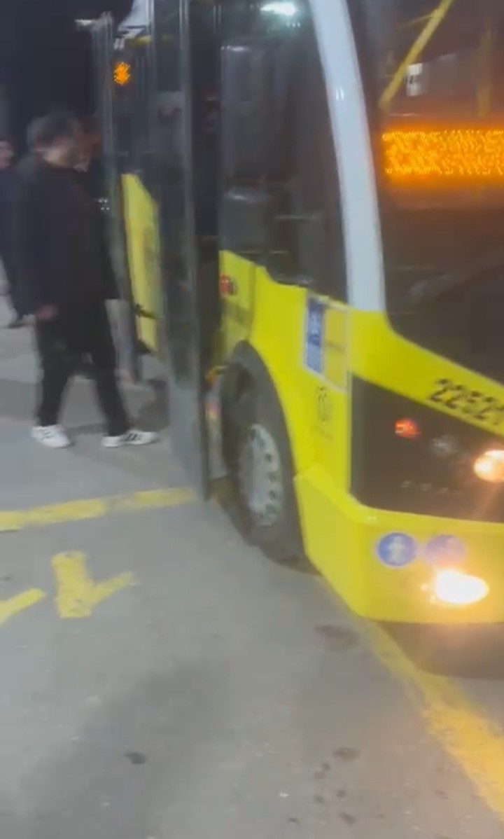 Bursa’da minibüste kalp krizi: Şoför hastaneye ulaştırdı