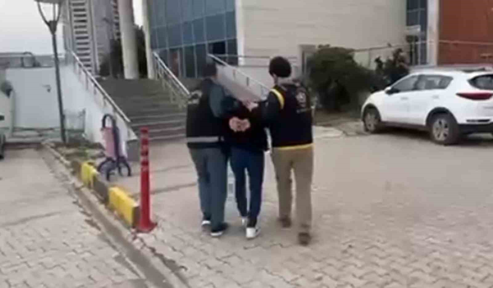 İskenderun&rsquo;da  5 ayrı su&ccedil;tan aranan şahıs yakalandı

