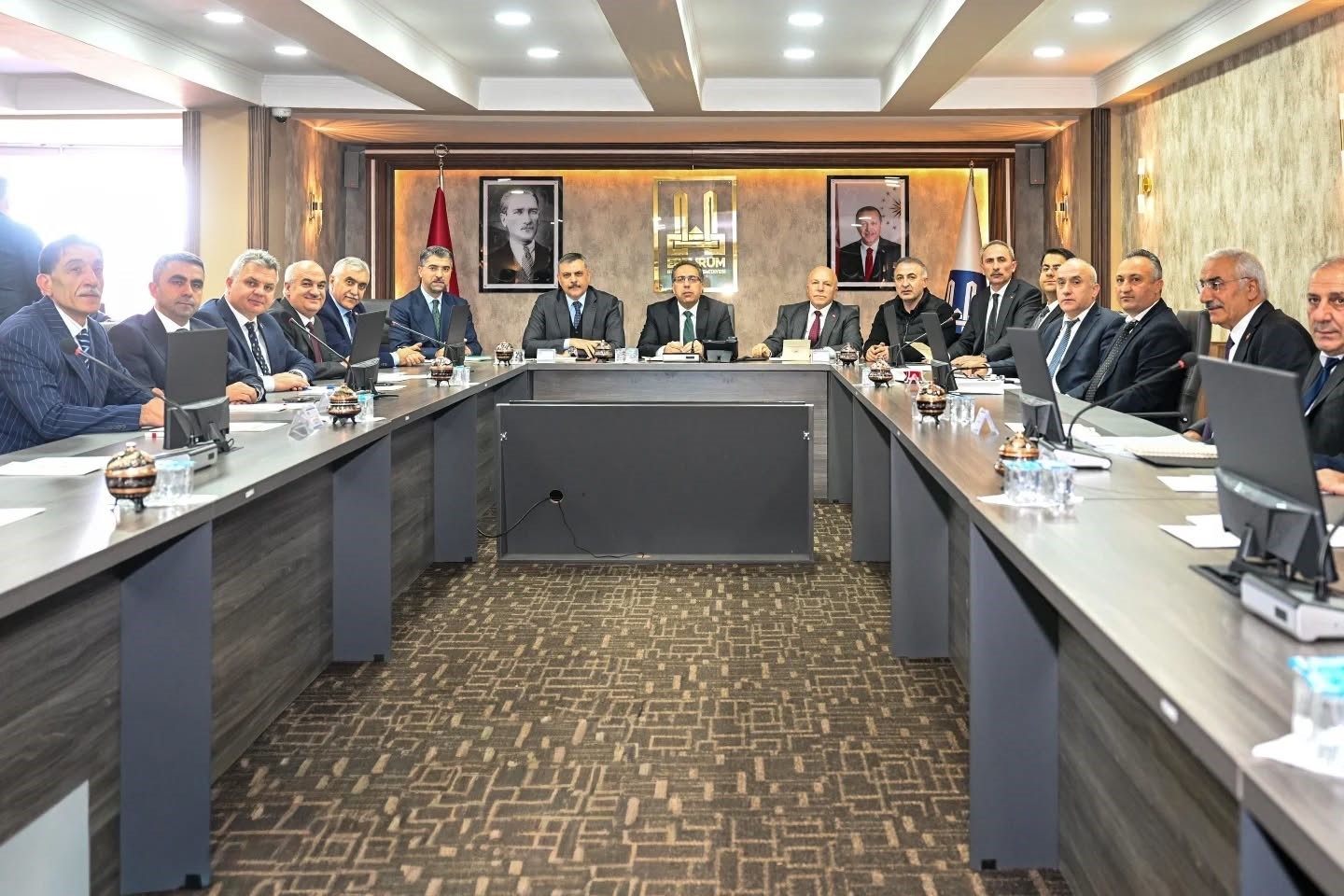 Erzurum&rsquo;da kırmızı et &uuml;retimi i&ccedil;in pilot proje masaya yatırıldı
