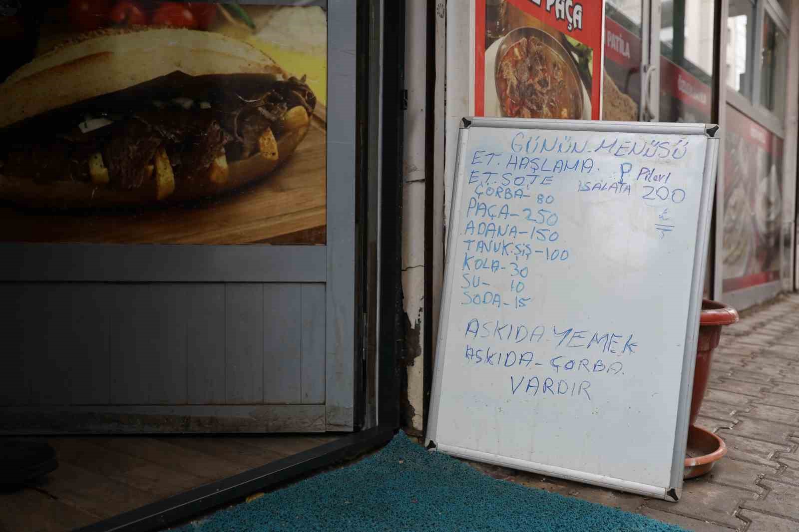 Elazığ’da ’askıda yemek ve çorba’ uygulaması yürek ısıttı