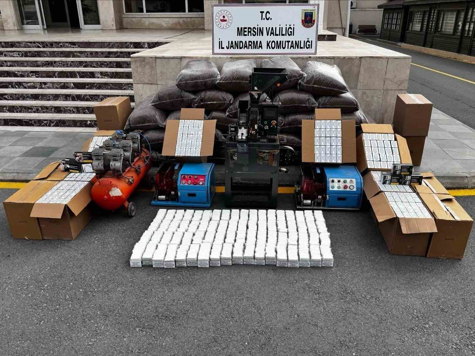 Mersin’de kaçak tütün ve makaron ele geçirildi
