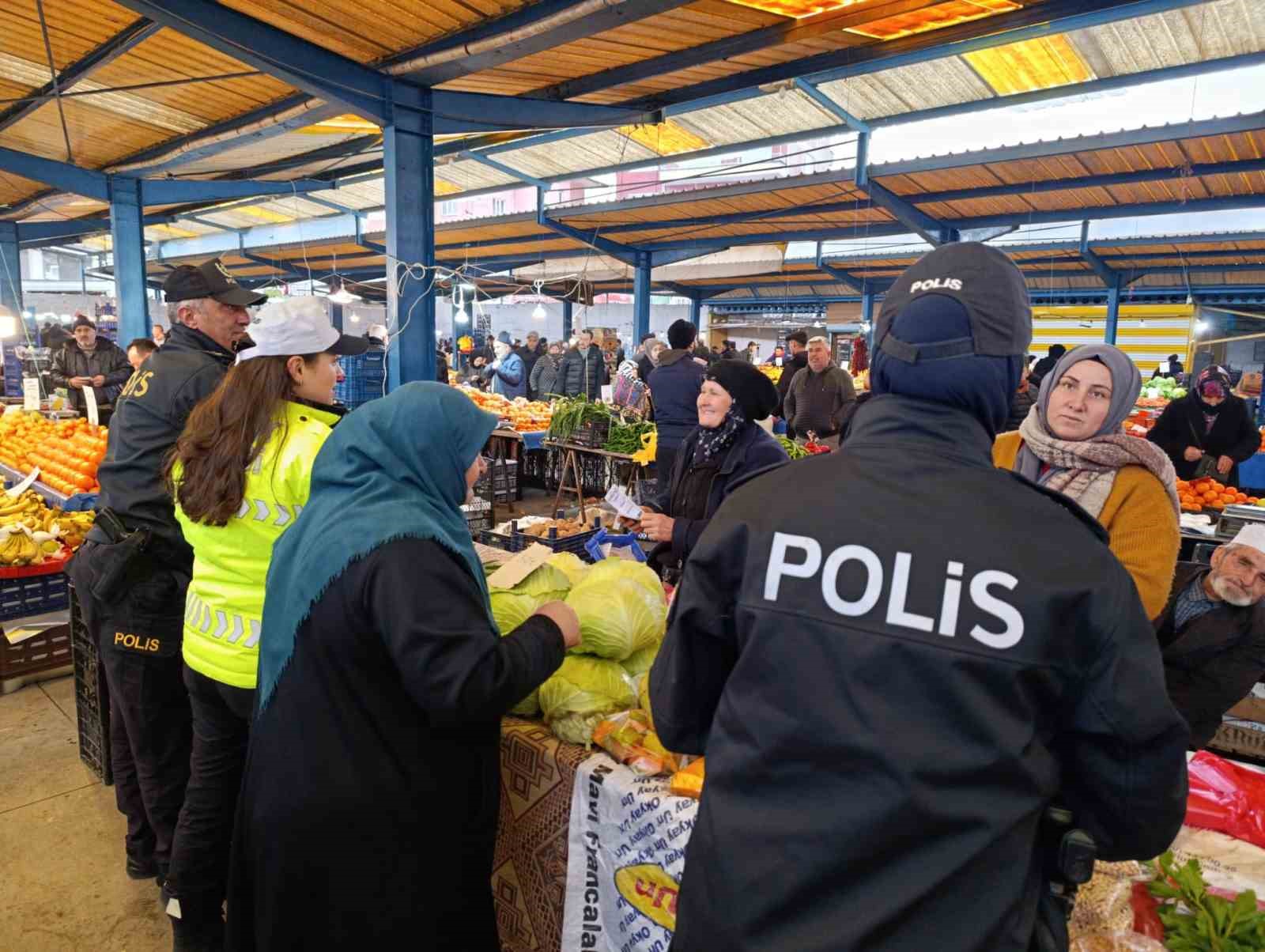 Bilecik&rsquo;te dolandırıcılığa karşı vatandaşlara bilgilendirme

