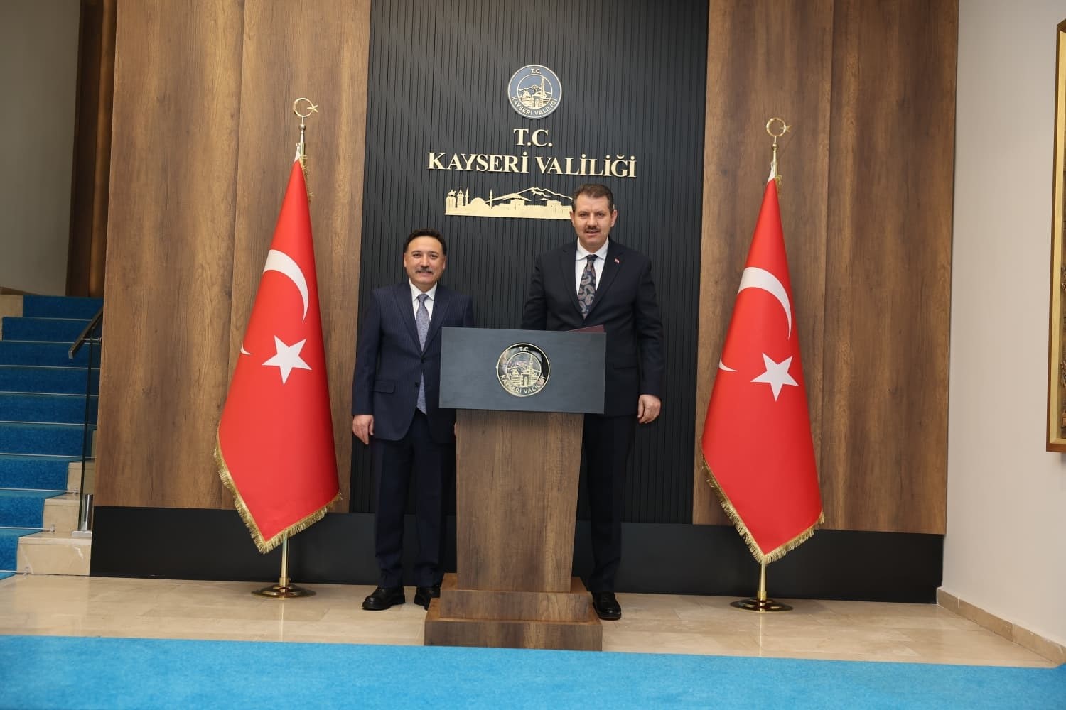 Kara Kuvvetleri Komutanı Tokel ve Bakan Yardımcısı Ayhan&rsquo;dan Vali &Ccedil;i&ccedil;ek&rsquo;e ziyaret
