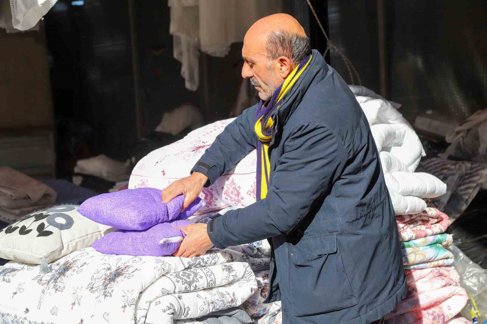 G&uuml;m&uuml;şhane pazarlarında yarım asırlık tecr&uuml;be
