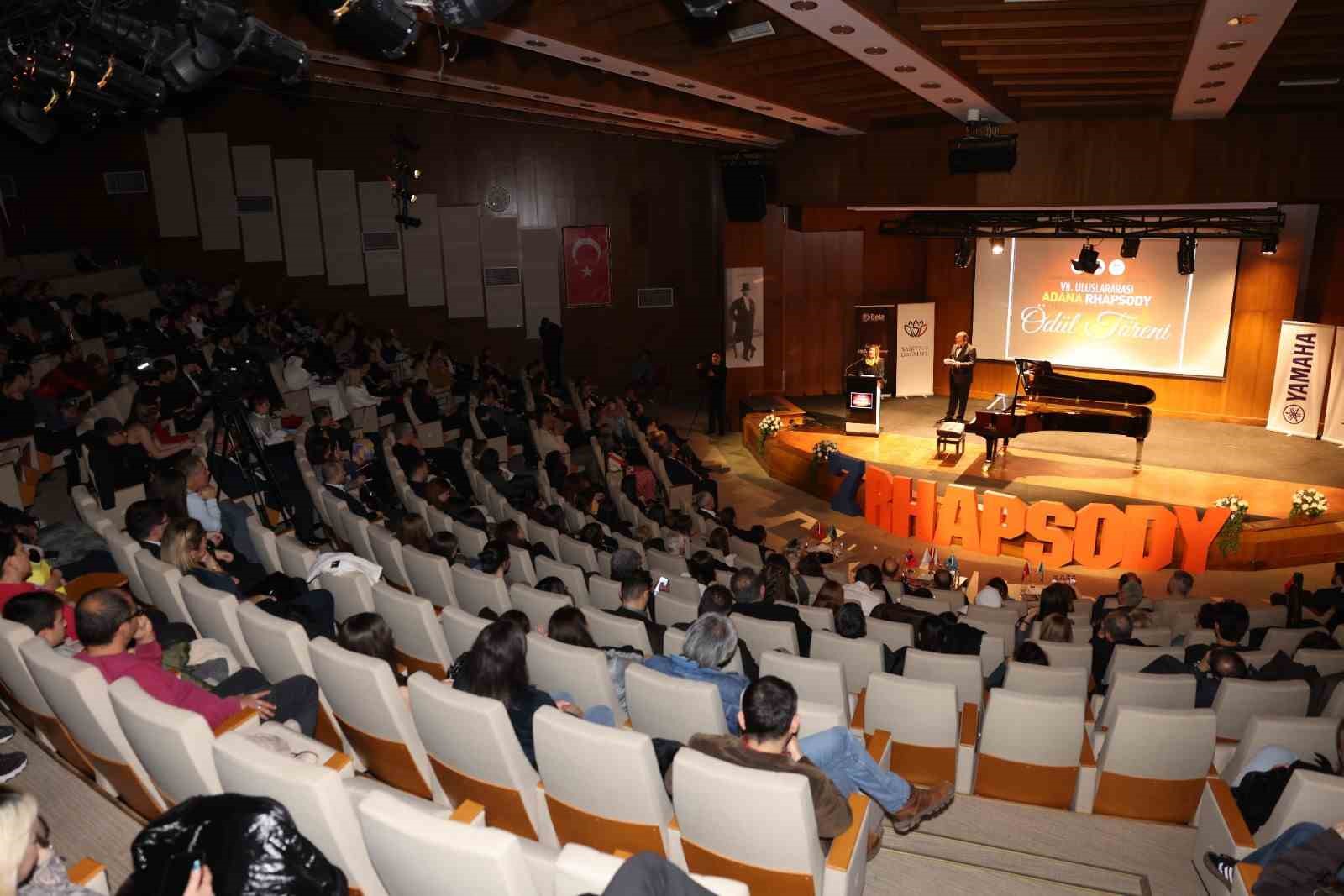 Anadolu &Uuml;niversitesi piyano &ouml;ğrencilerinden uluslararası yarışmada b&uuml;y&uuml;k başarı
