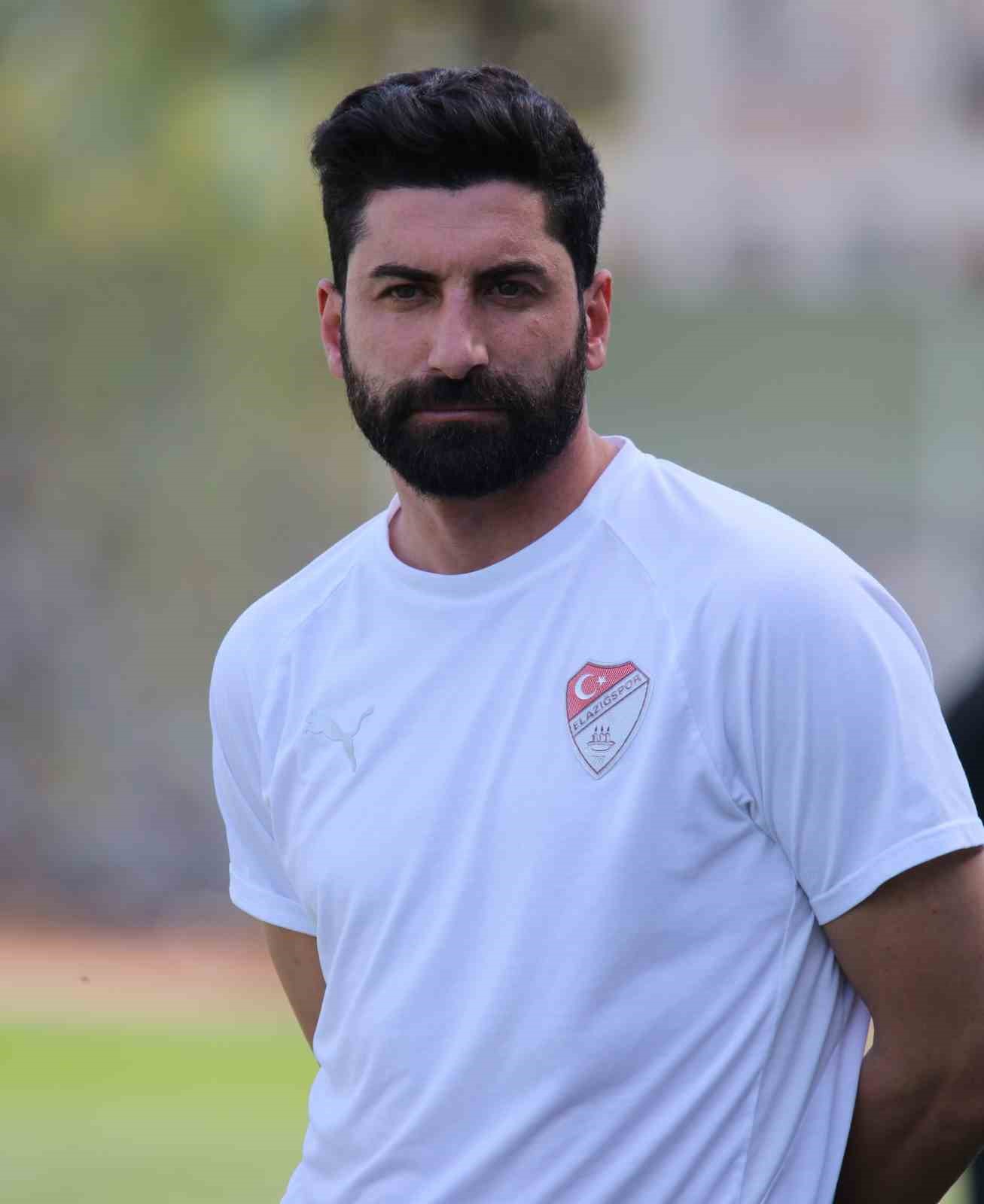 Elazığspor’da Kaleci Muammer sözleşmesini feshetti