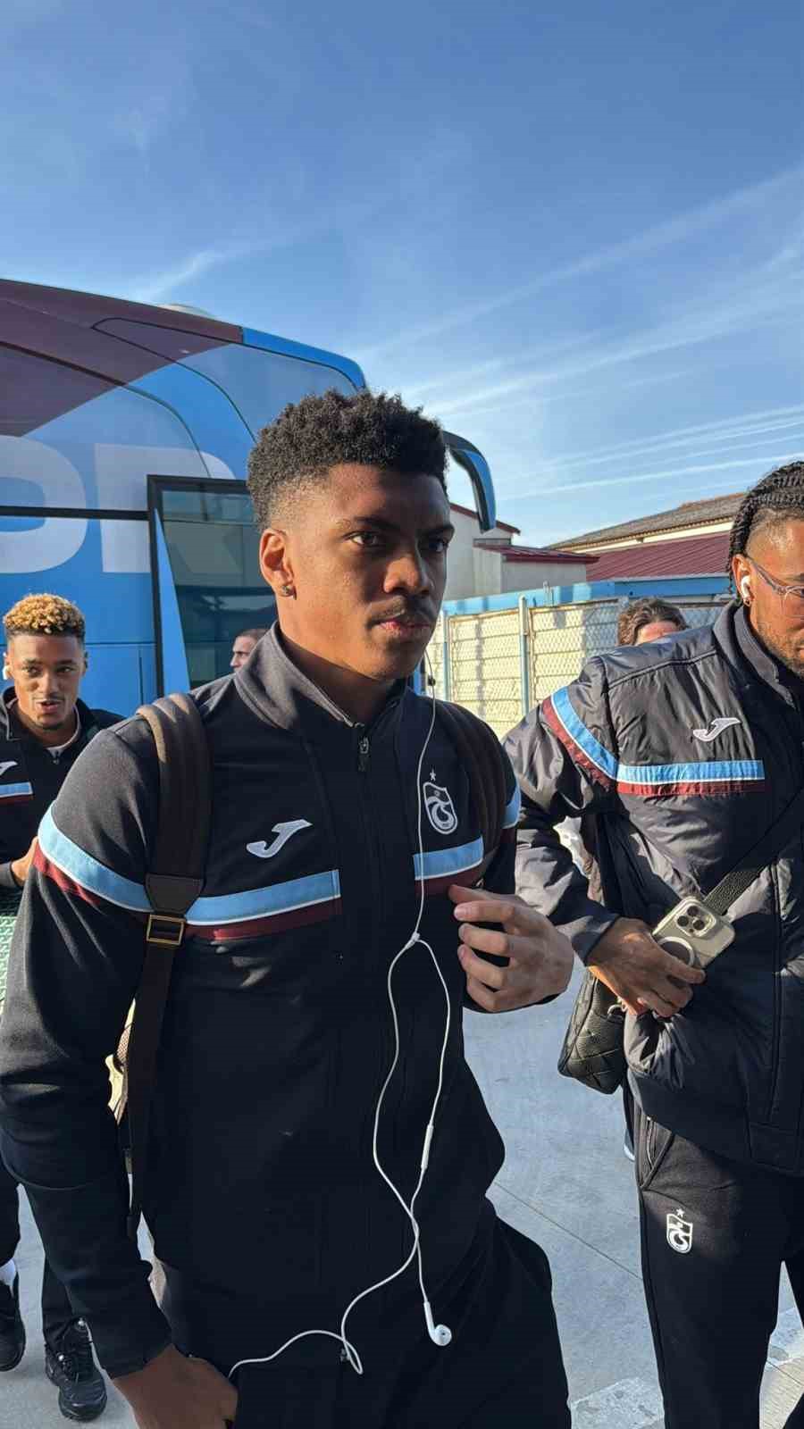 Trabzonspor, Antalya&rsquo;ya gitti
