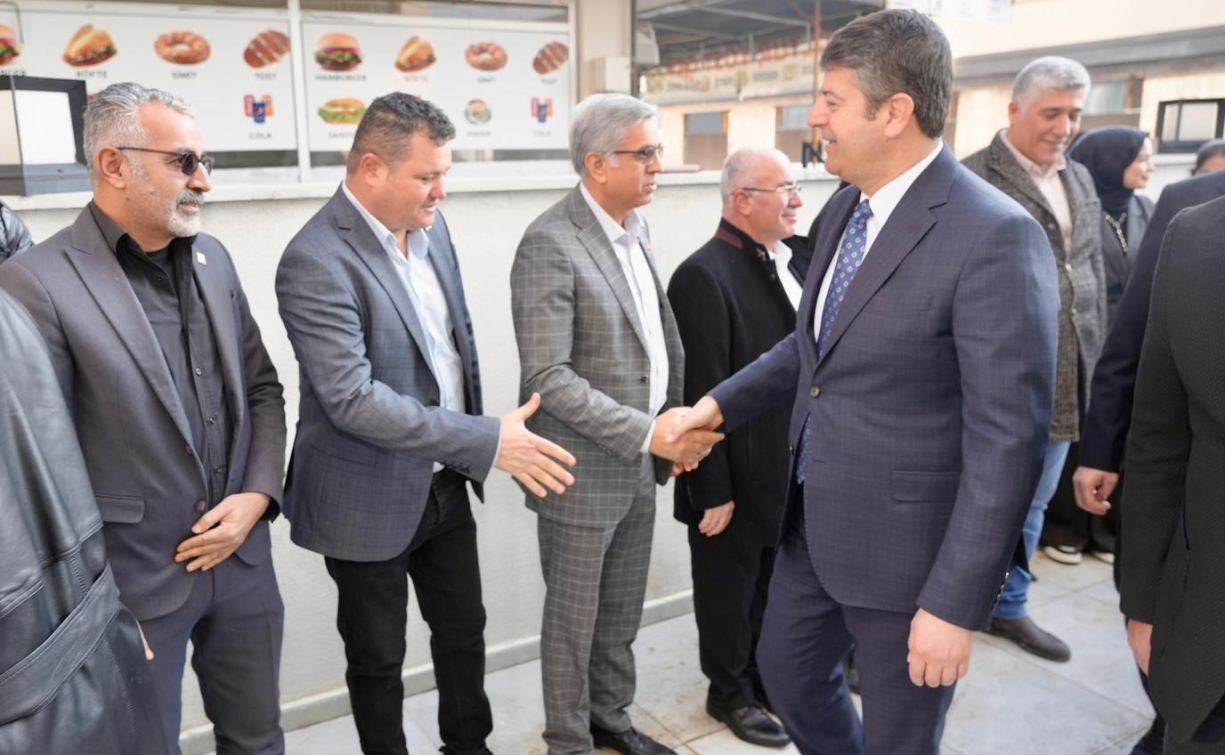 CHP heyeti, 6 Şubat anmaları &ouml;ncesinde Adıyaman&rsquo;da incelemeler yaptı
