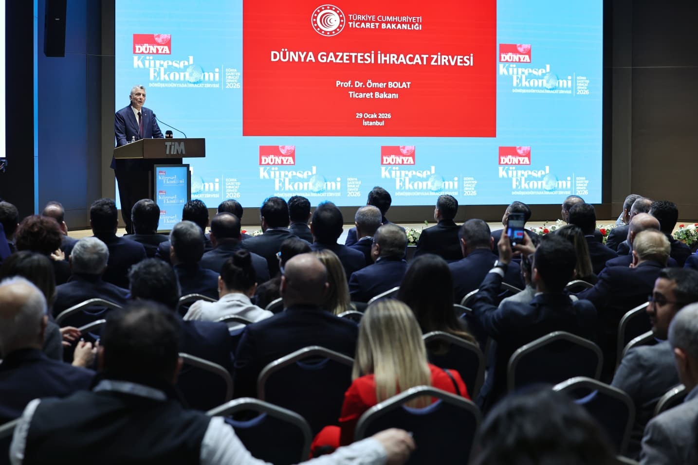 Bakan Bolat: ‘‘İhracatta 400 milyar dolar sınırına dayandık’’