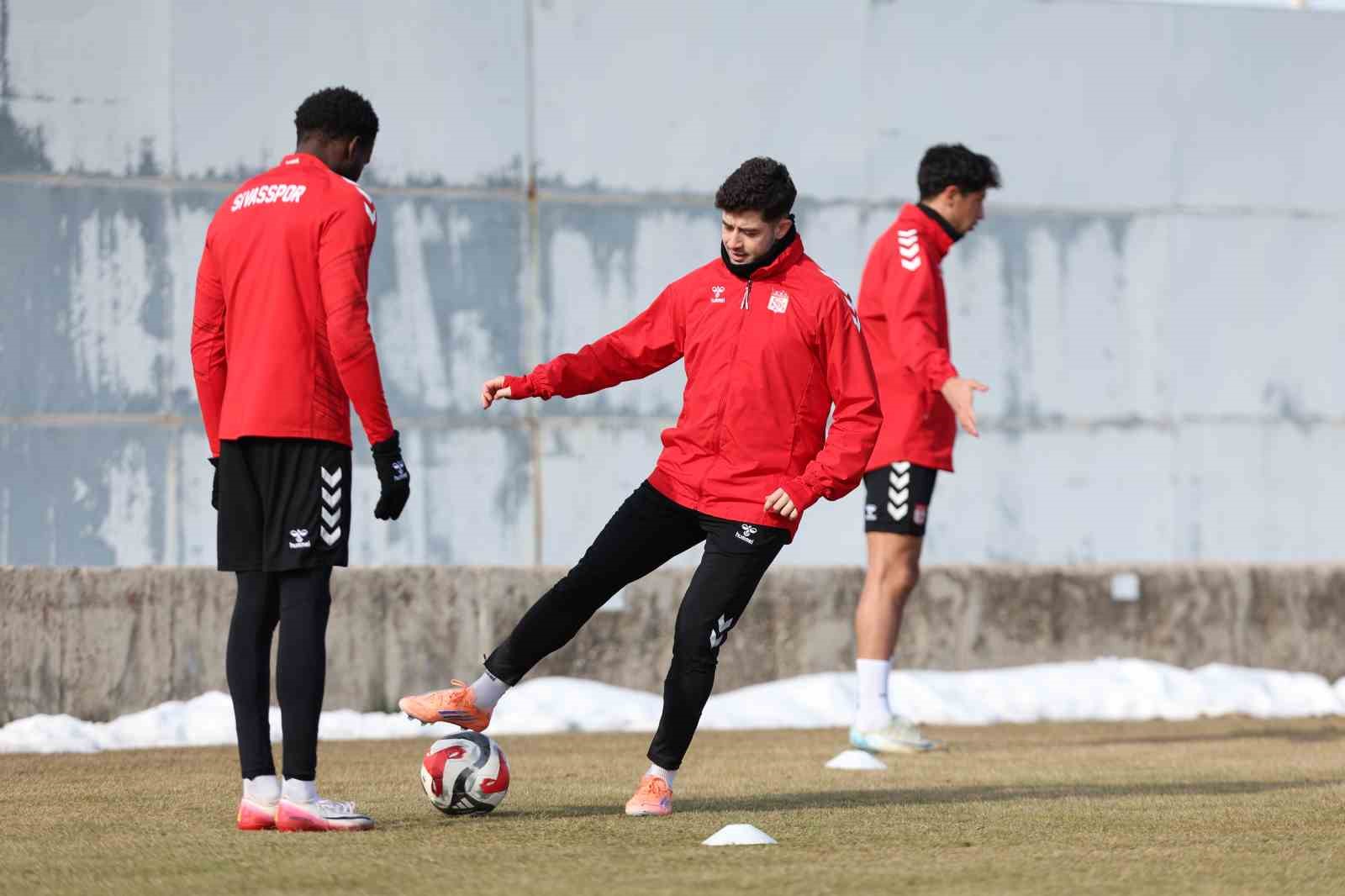 Sivasspor, Pendikspor ma&ccedil;ına hazırlanıyor
