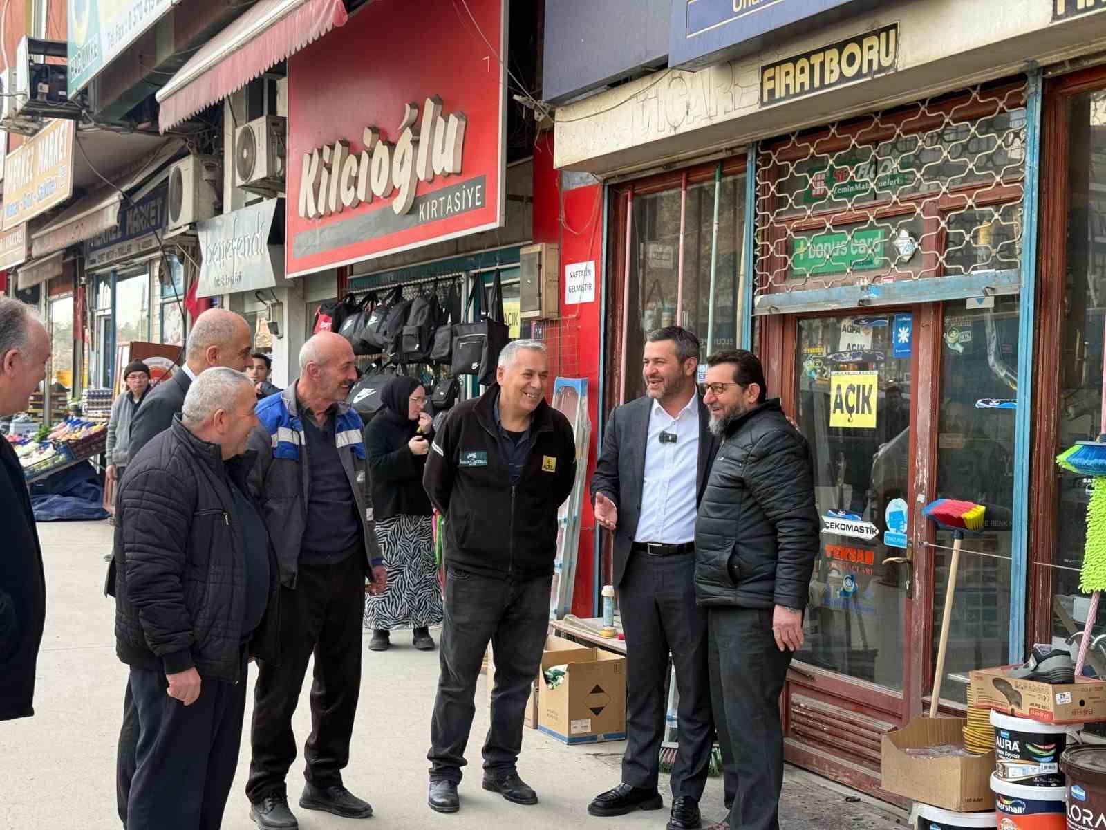 Başkan &Ccedil;etinkaya Ankara Caddesi&rsquo;nde esnaf ve vatandaşlarla buluştu
