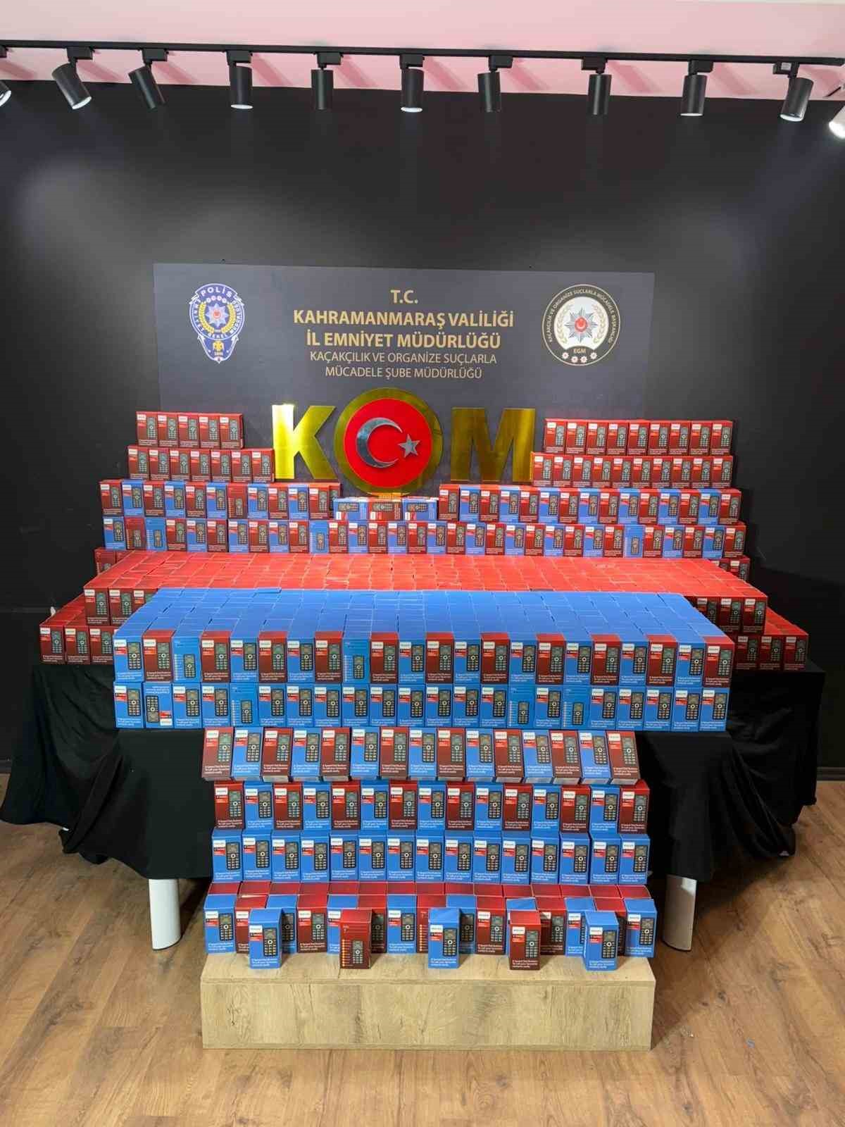 Kahramanmaraş&rsquo;ta bin 422 adet ka&ccedil;ak telefon ele ge&ccedil;irildi
