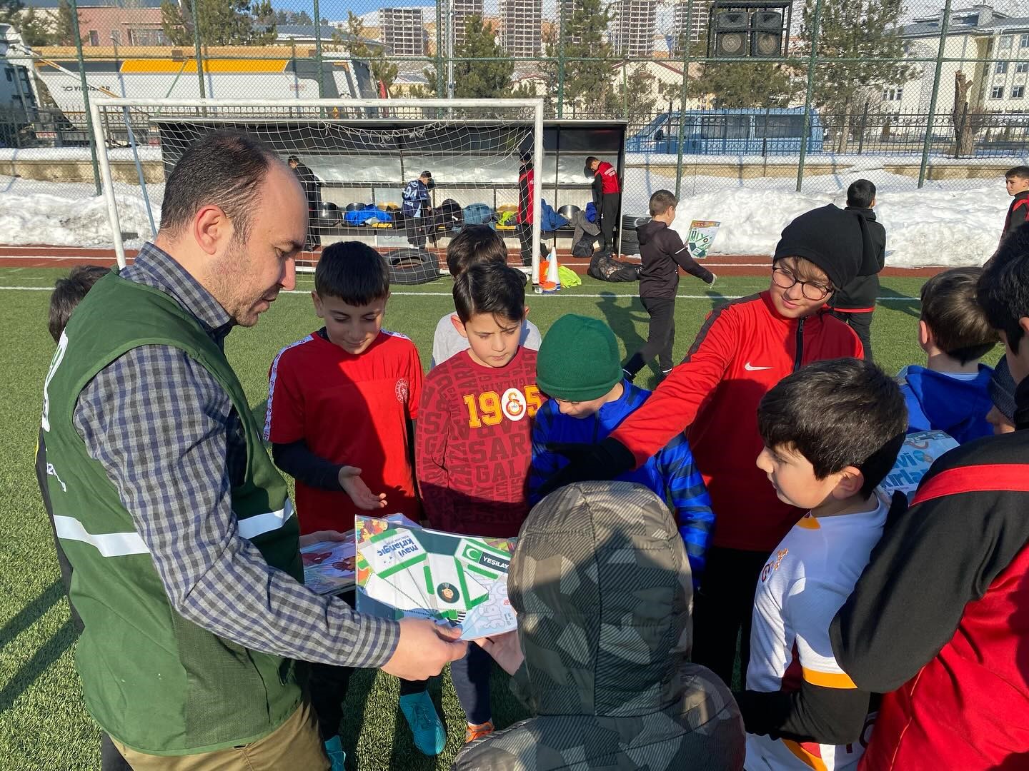 Bayburt&rsquo;ta minik sporculara bilin&ccedil;li teknoloji kullanımı anlatıldı
