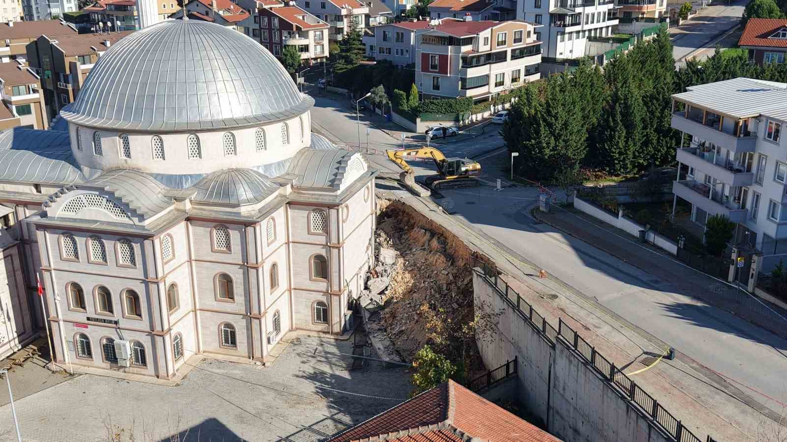 İHA&rsquo;nın haberi &uuml;zerine Bursa B&uuml;y&uuml;kşehir Belediyesi harekete ge&ccedil;ti
