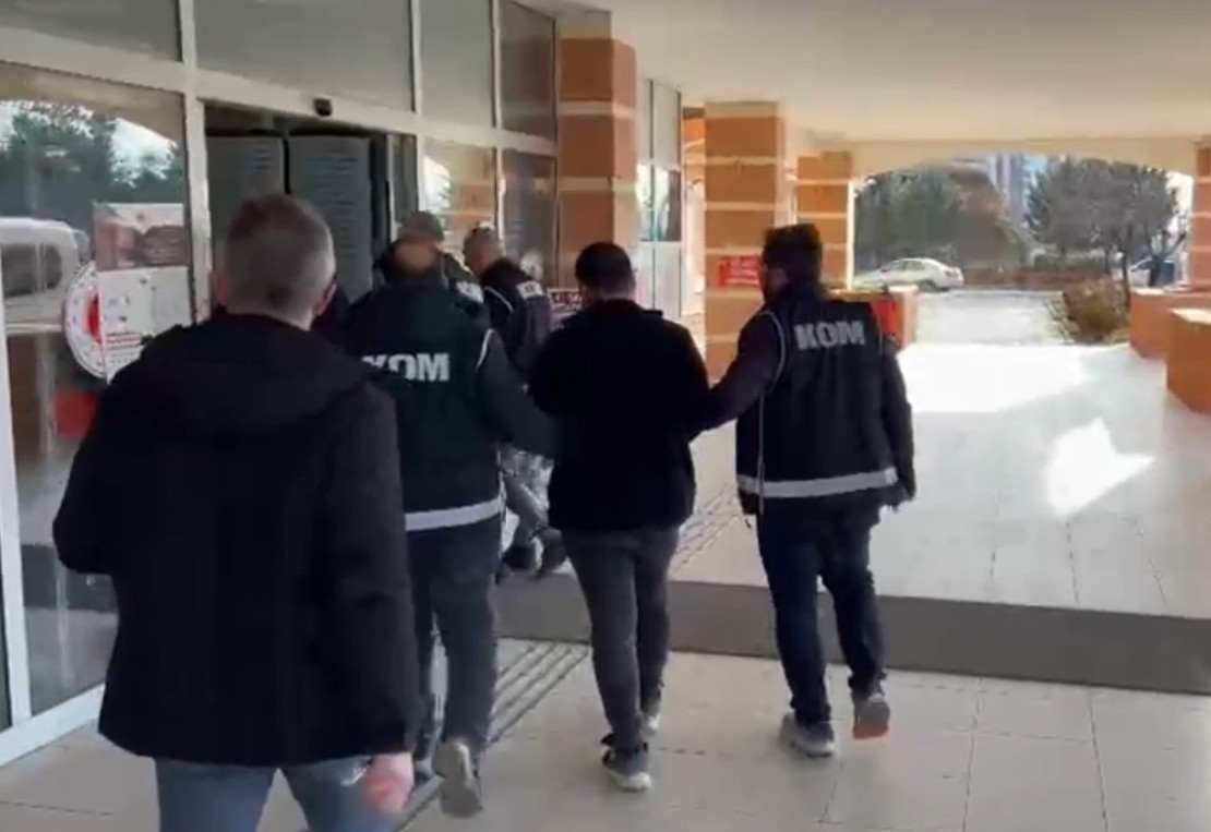 Kastamonu&rsquo;da tefecilik operasyonlarında tutuklu sayısı 12&rsquo;ye y&uuml;kseldi
