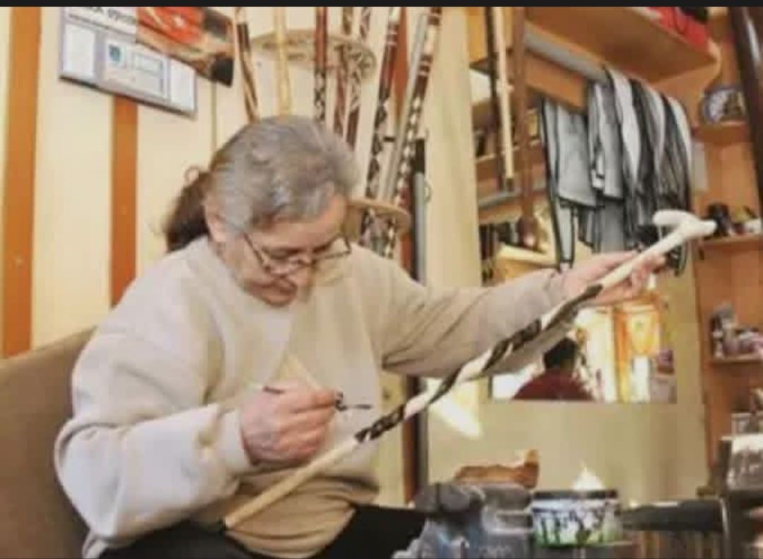 Devrek’in ilk kadın baston ustası dualarla son yolculuğuna uğurlandı
