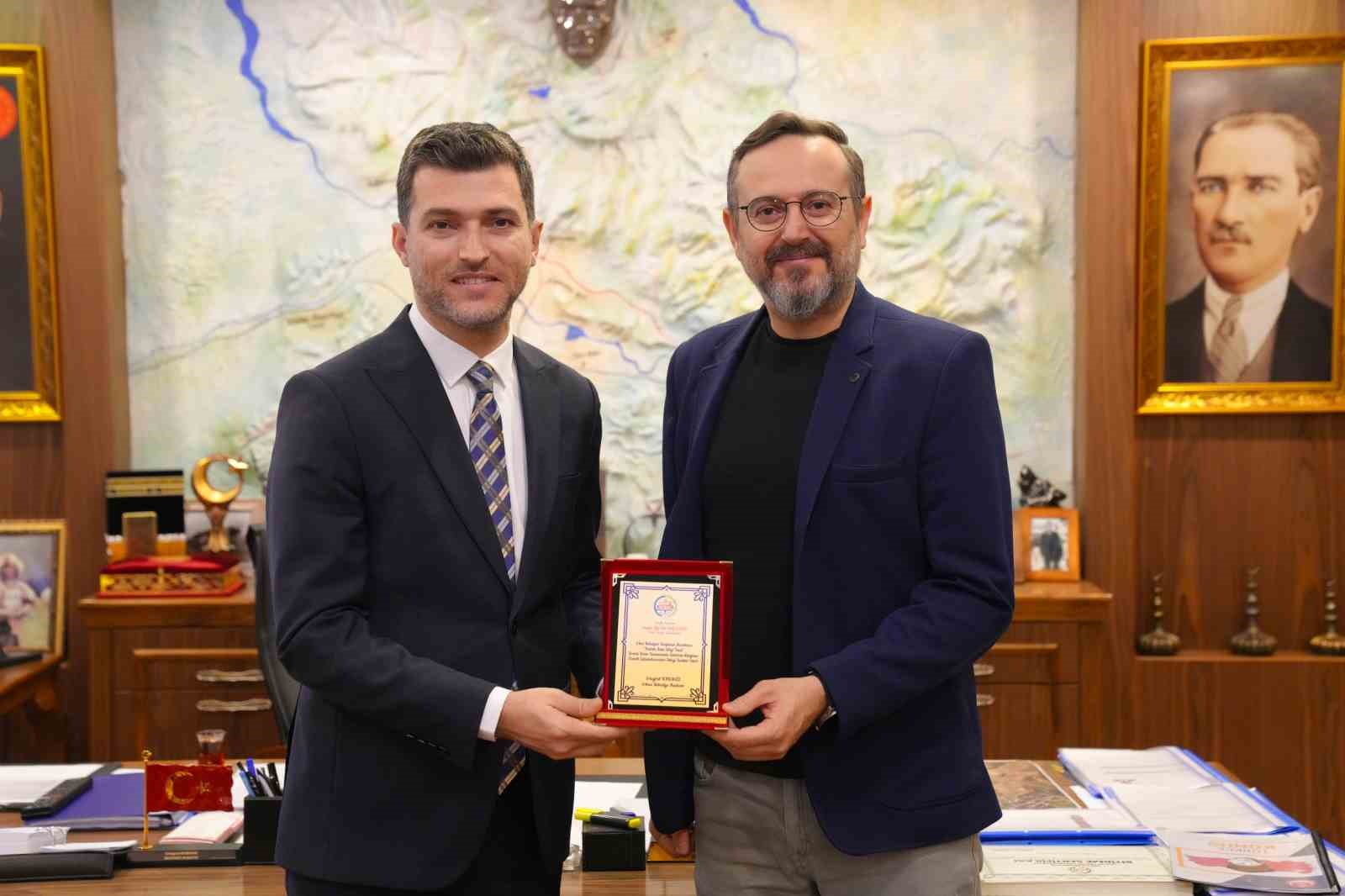 Erbaa Belediyesi ile aile bilinci sanatla g&uuml;&ccedil;lendi
