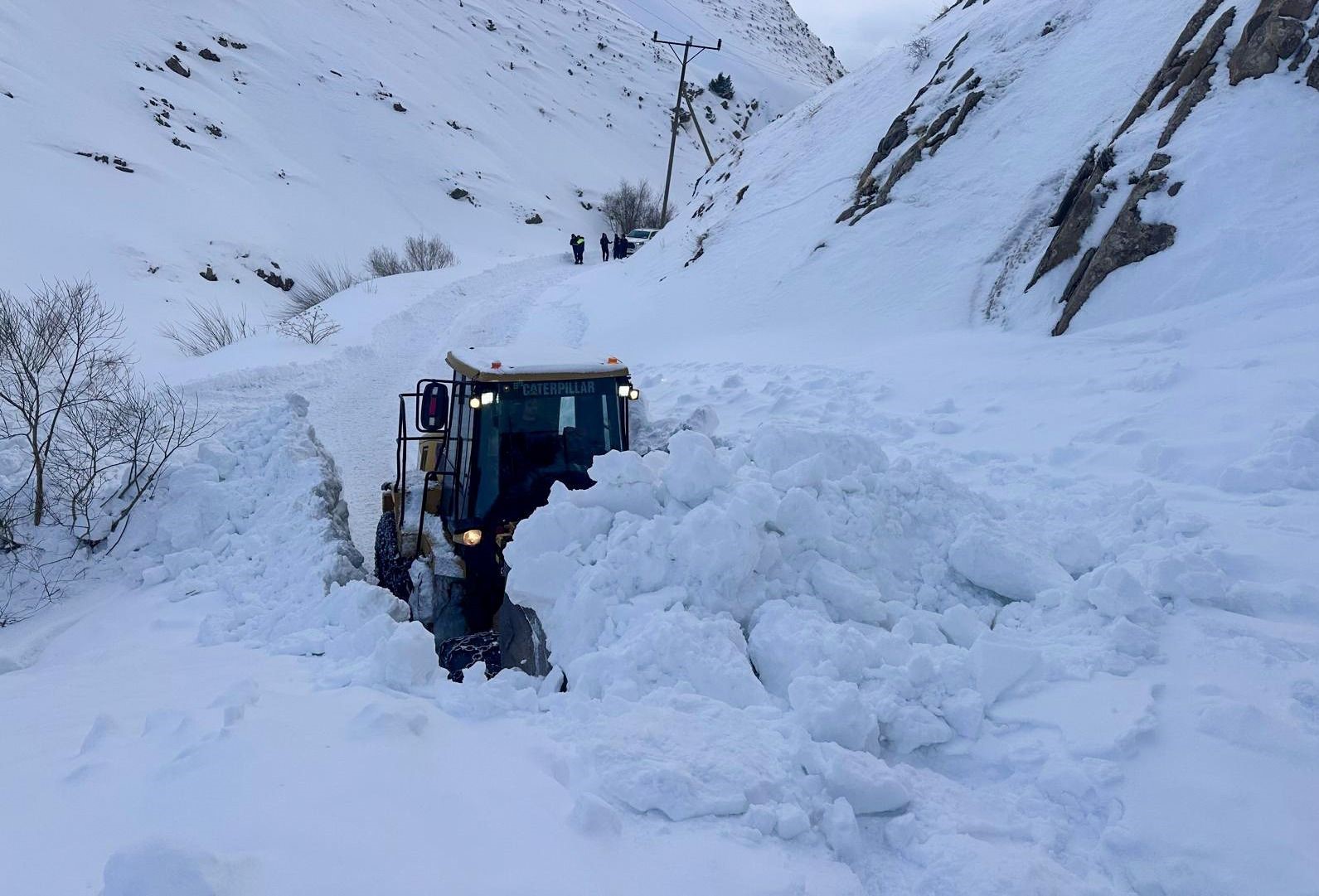 Van&rsquo;da zorlu hasta kurtarma operasyonu
