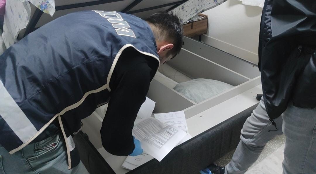 Yapay zeka videoları ile 33 kişiyi 15 milyon lira dolandırdılar