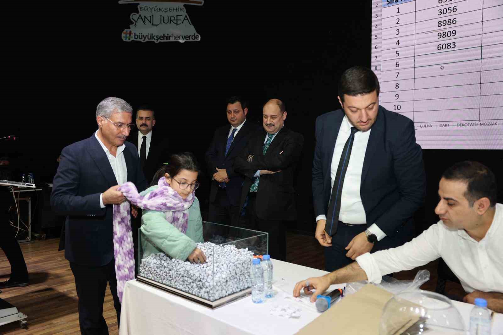 Şanlıurfa&rsquo;da 90 personel alımı i&ccedil;in kura &ccedil;ekimi yapıldı
