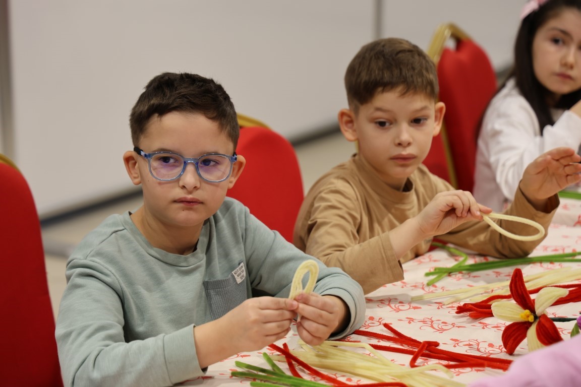 Kartepe’de öğrenciler yarıyıl tatilini sanat atölyeleriyle tamamladı