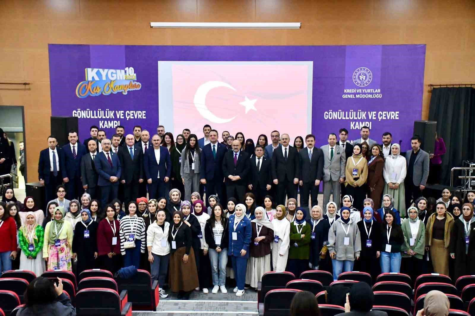 Balıkesir&rsquo;de tematik kış kampı tamamlandı
