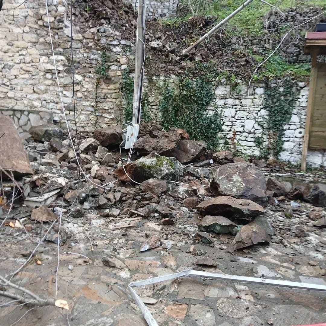 Soma&rsquo;da meydana gelen heyelan korkuttu
