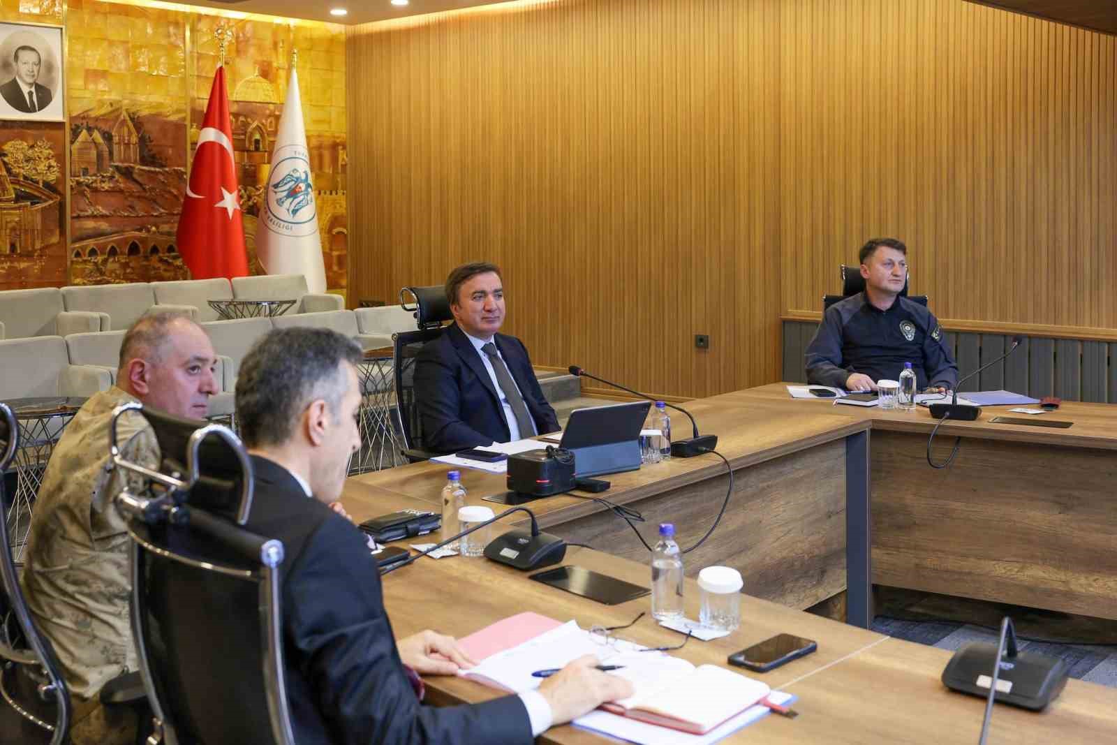 D&uuml;zensiz G&ouml;&ccedil;le M&uuml;cadele Koordinasyon Toplantısı
