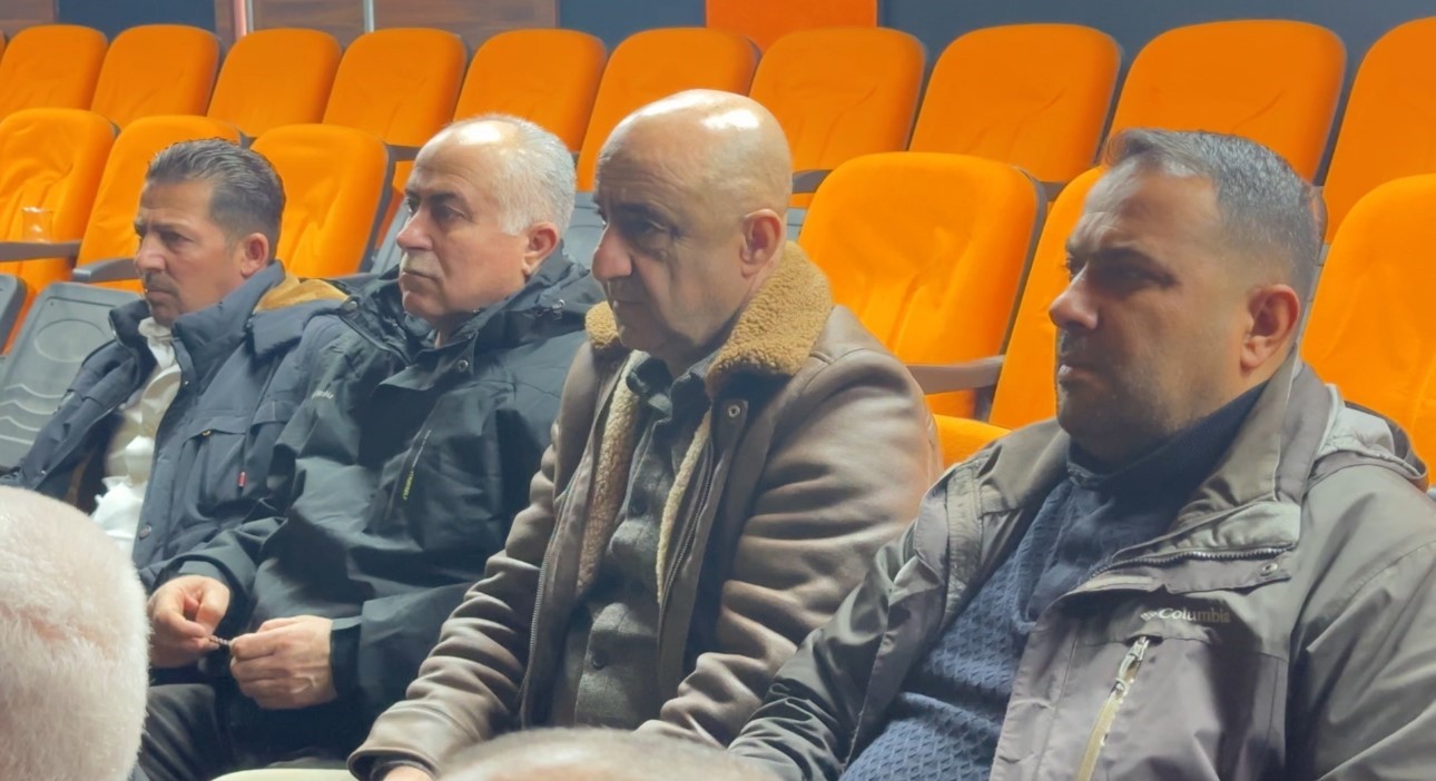 Y&uuml;ksekova&rsquo;da hayvan nakliyecileri ve celeplere &rsquo;refah&rsquo; eğitimi
