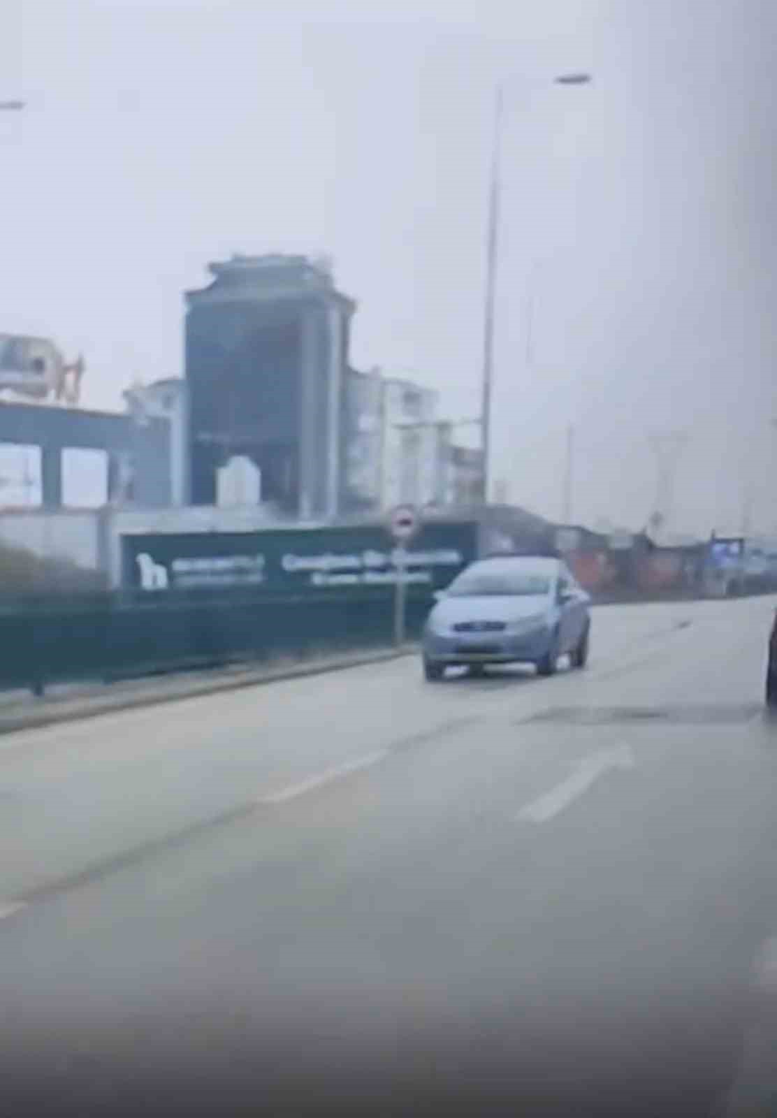 Bursa’da ters yöne giren otomobil paniğe neden oldu