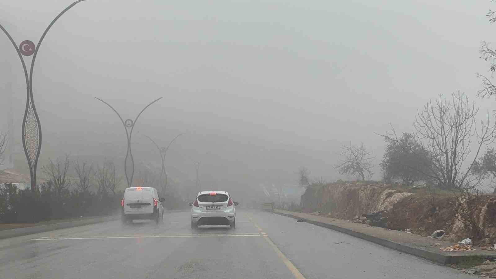 Gaziantep&rsquo;te 2 g&uuml;nd&uuml;r yoğun sis etkili oluyor
