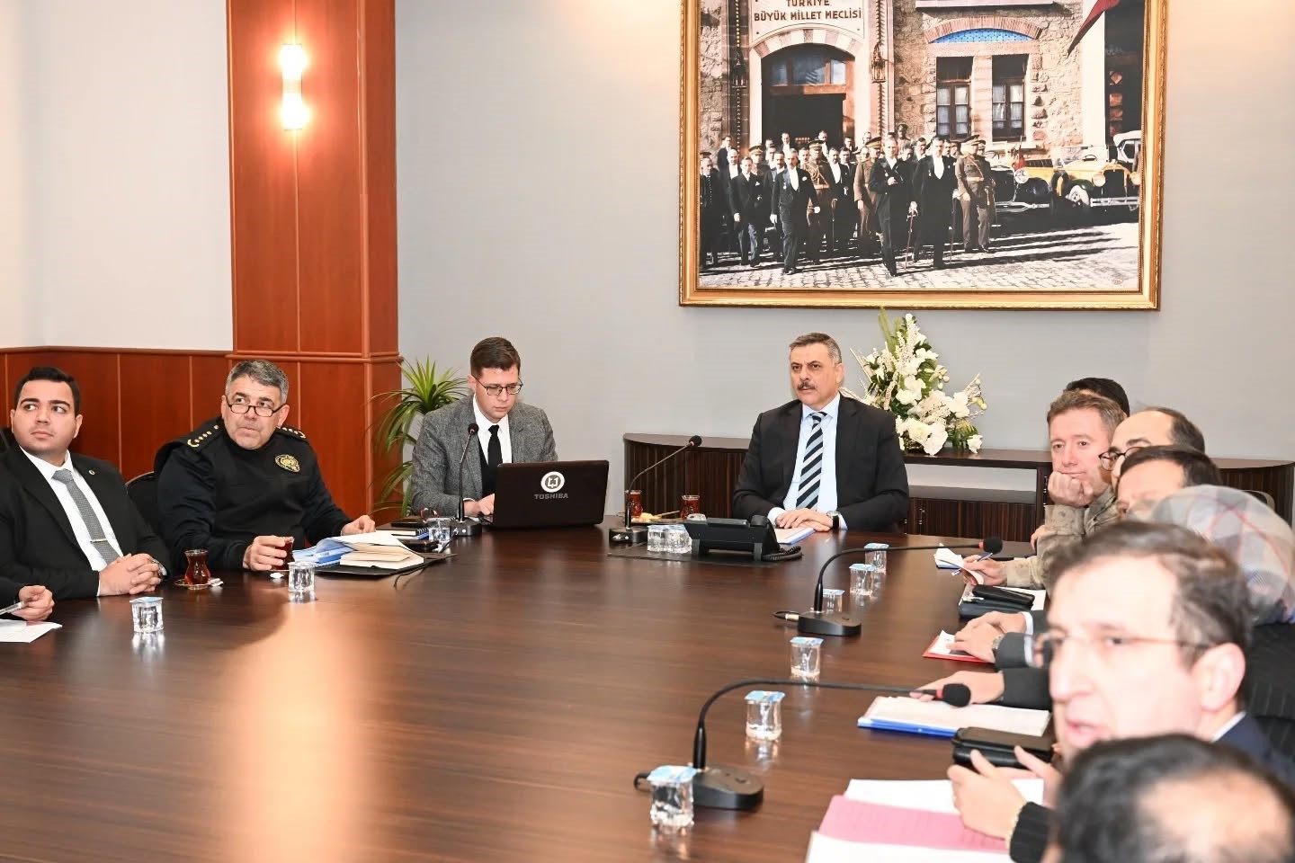 Vali &Ccedil;ift&ccedil;i başkanlığında &lsquo;Paland&ouml;ken&rsquo; zirvesi
