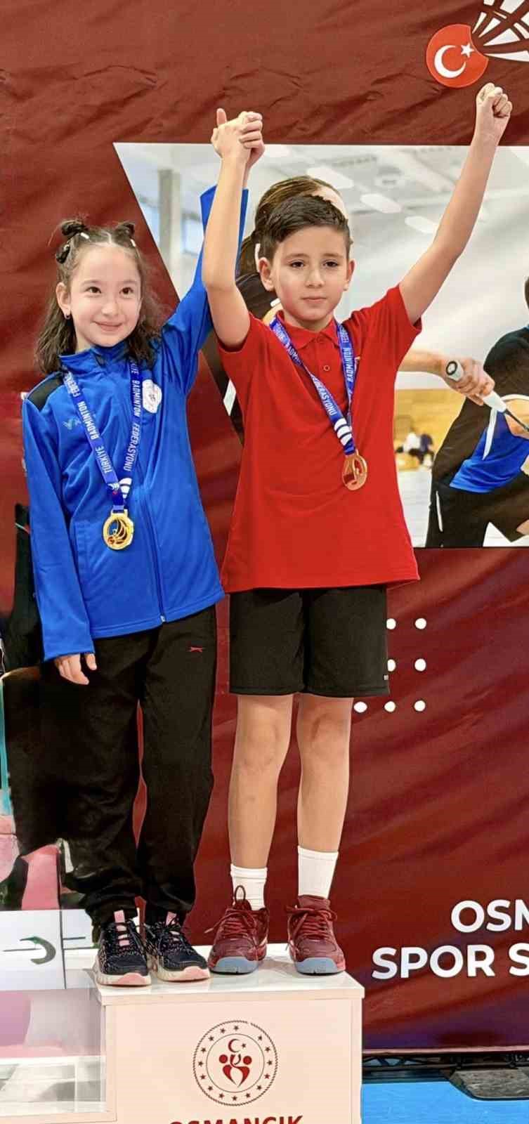 Bilecikli sporcu işitme engelliler şampiyonasından dereceyle d&ouml;nd&uuml;
