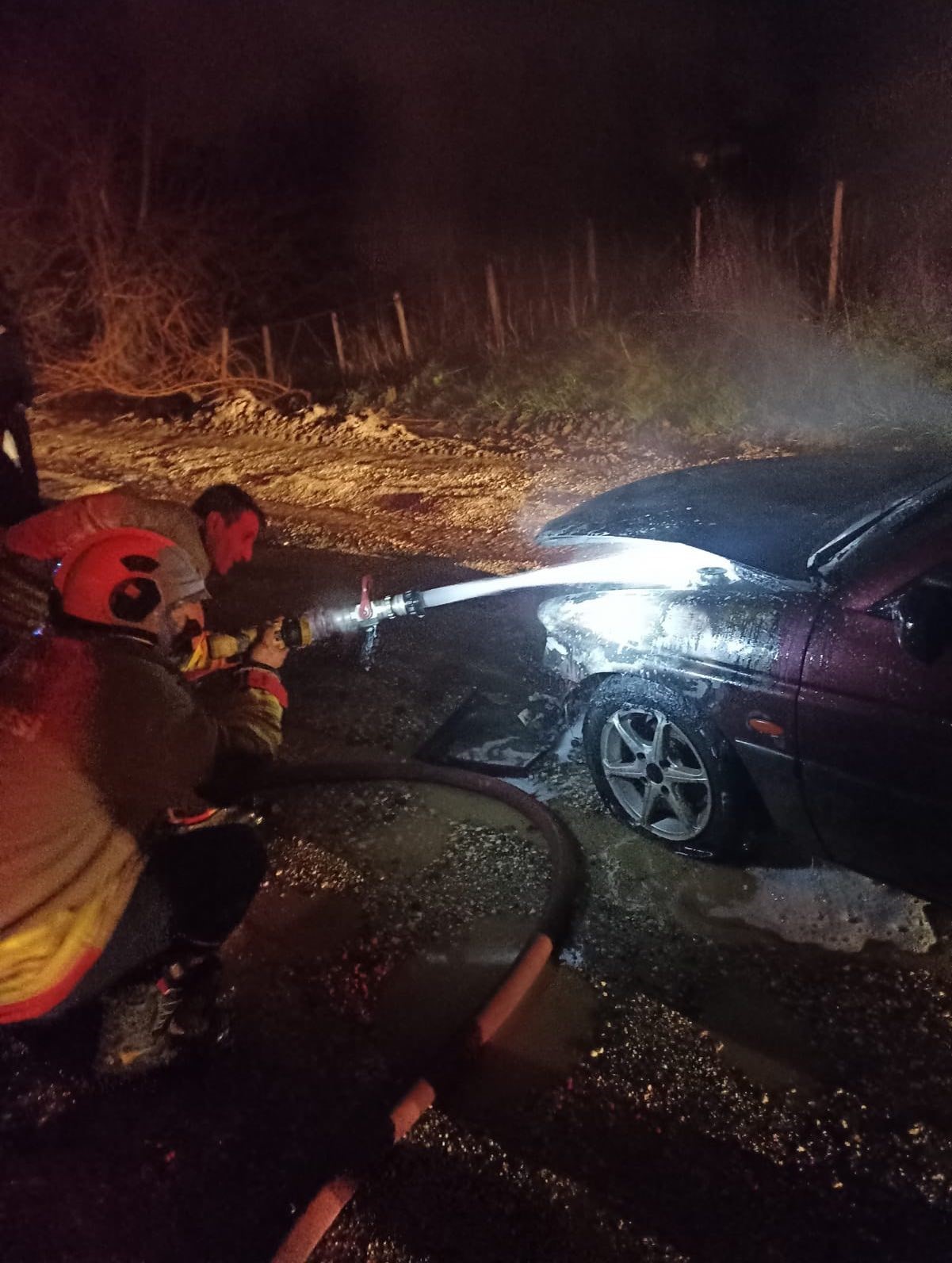 Yayladağı&rsquo;nda otomobil yangını
