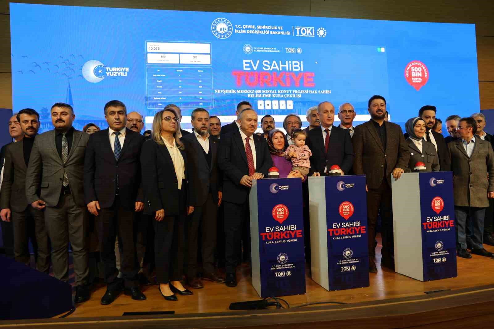 Nevşehir’de 2 bin 368 konutun kura çekilişi yapıldı