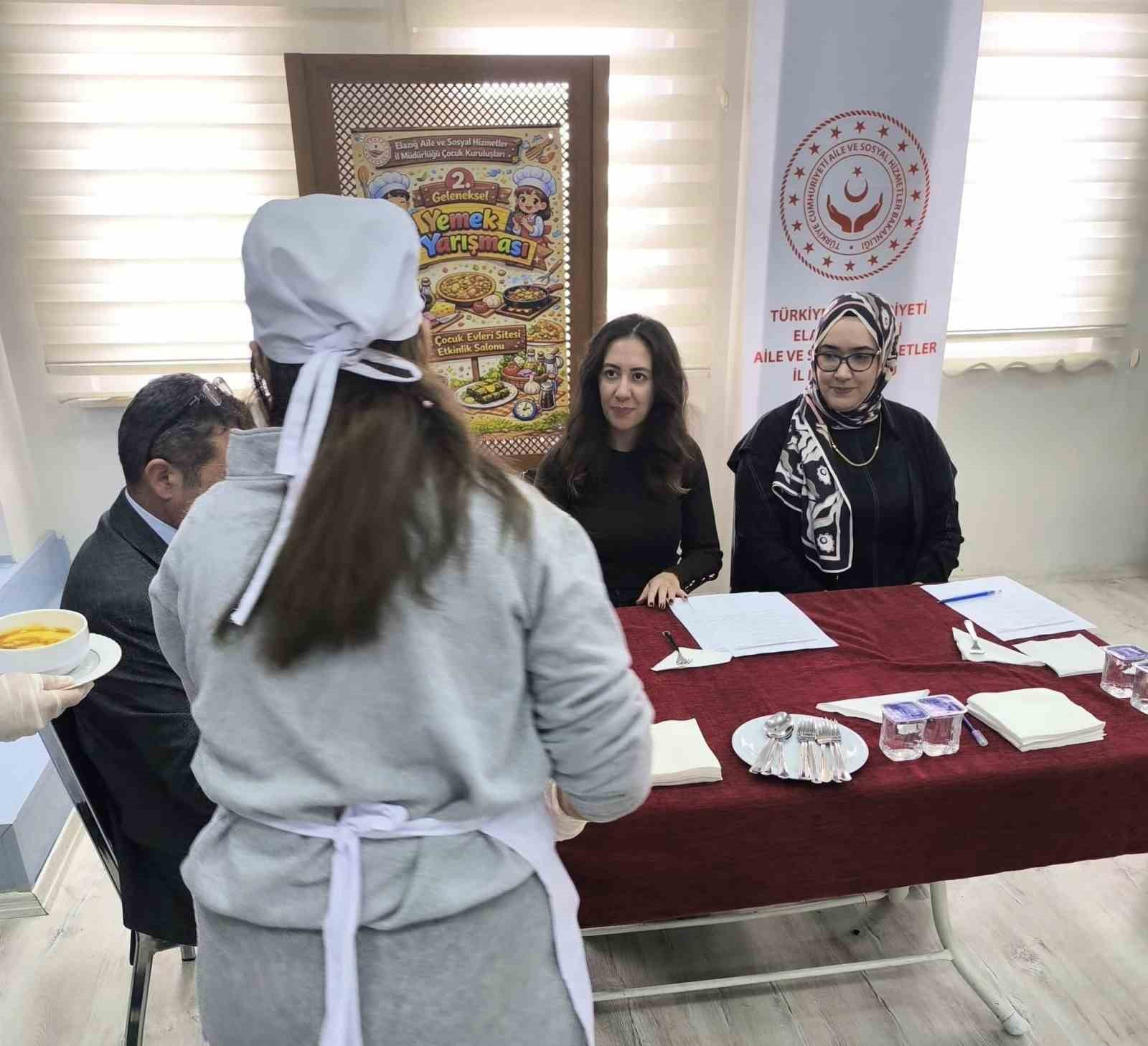 Elazığ&rsquo;da &ccedil;ocuklara y&ouml;nelik yemek yarışması
