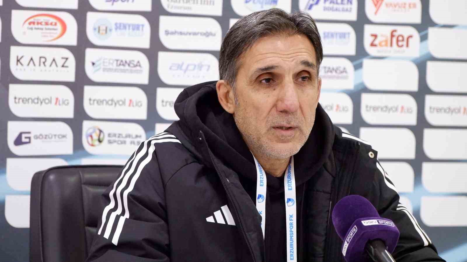 &Uuml;mit İnal: "4-0&rsquo;lık yenilgi ağır oldu"
