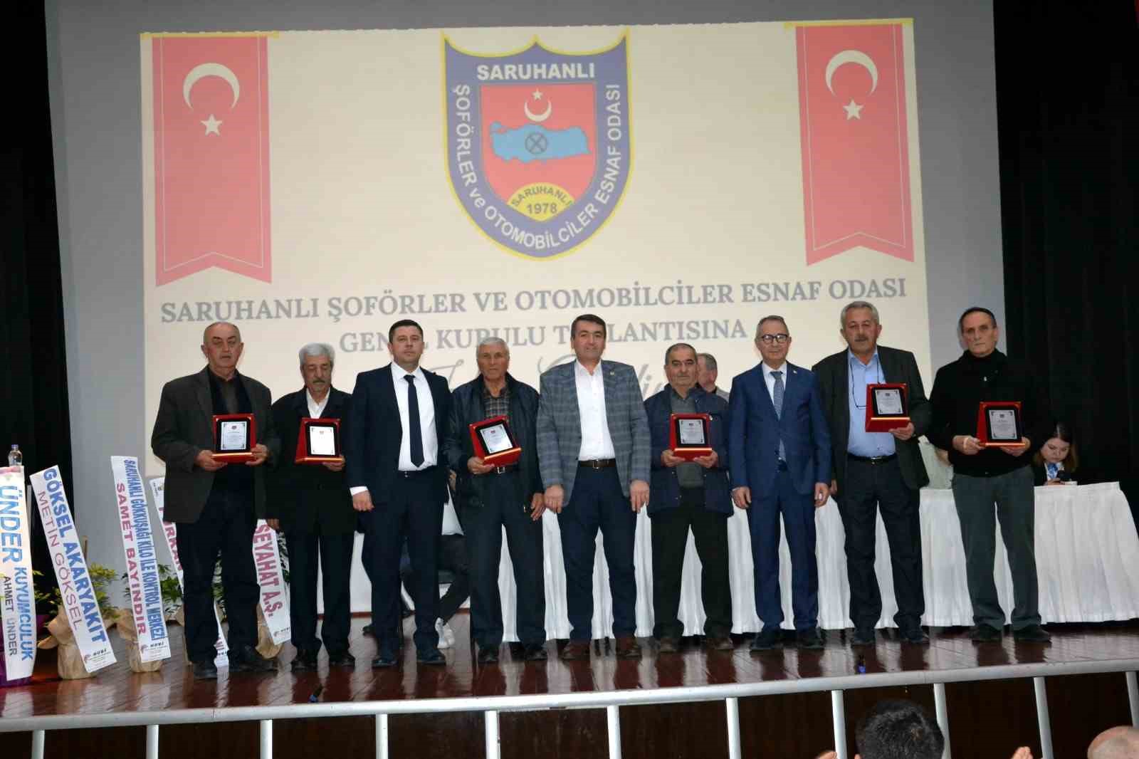 Sarıhanlı Şof&ouml;rler Odasında Başkan Bilek g&uuml;ven tazeledi
