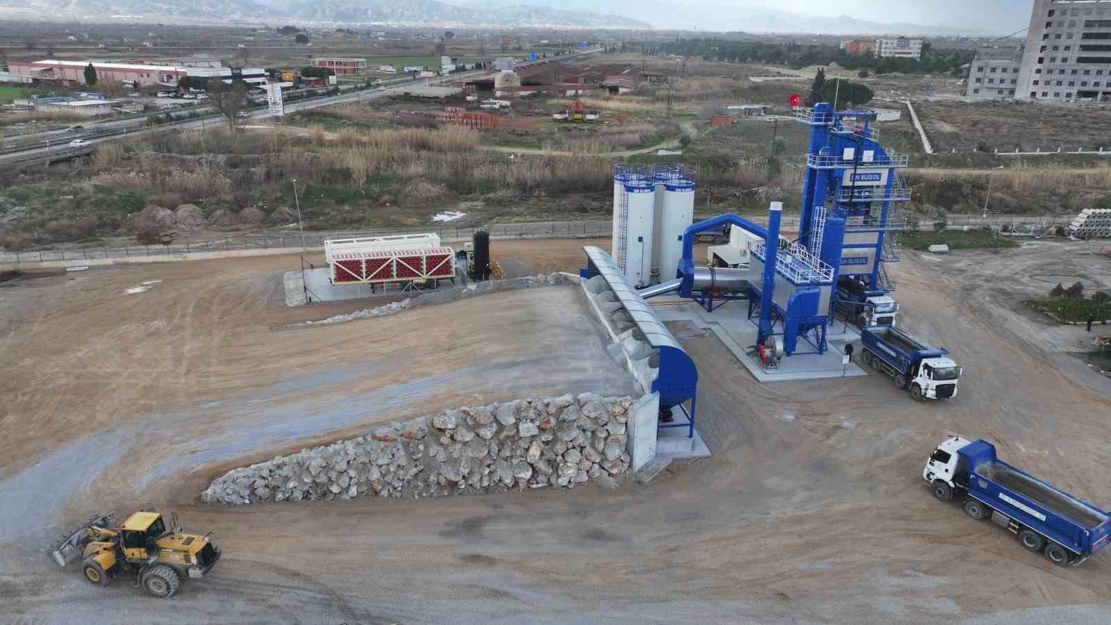 Manisa’da asfalt seferberliği: Hedef 120 bin ton