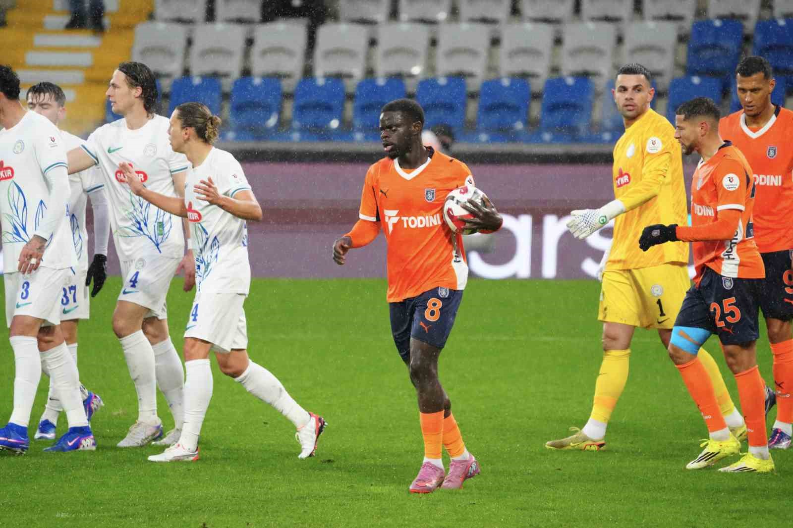 Trendyol S&uuml;per Lig: RAMS Başakşehir: 2 - &Ccedil;aykur Rizespor: 2 (Ma&ccedil; sonucu)
