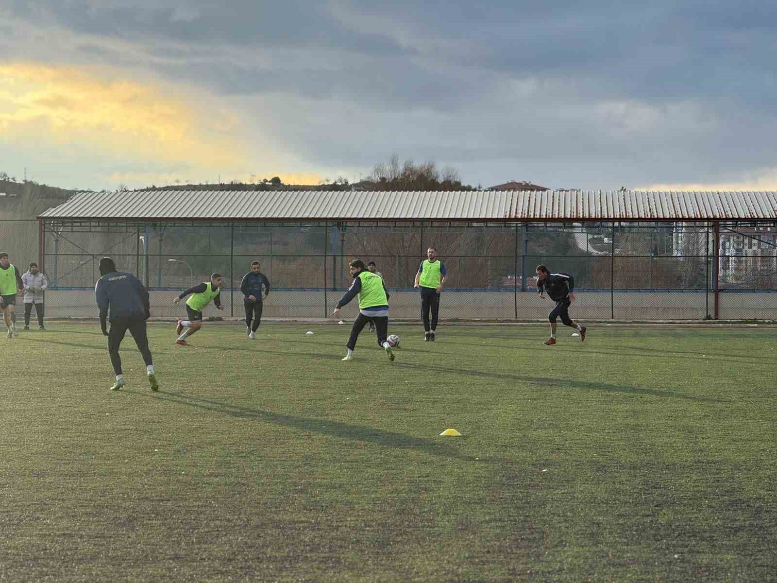 S&ouml;ğ&uuml;tspor, zorlu ma&ccedil;ın hazırlıklarını tamamladı
