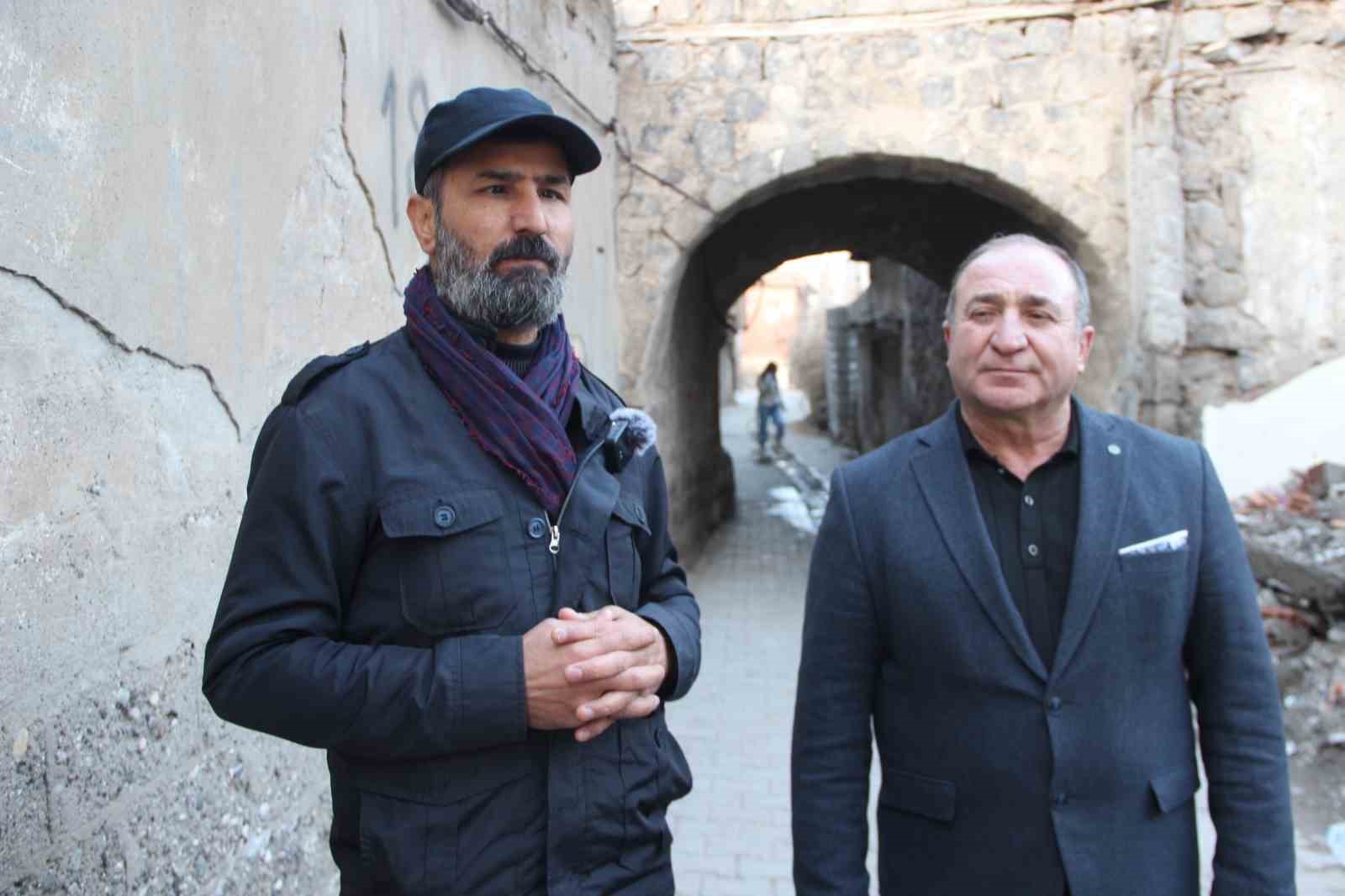 Cizre&rsquo;de 200 yıllık tarihi kemerli ev yıkılma tehlikesiyle karşı karşıya
