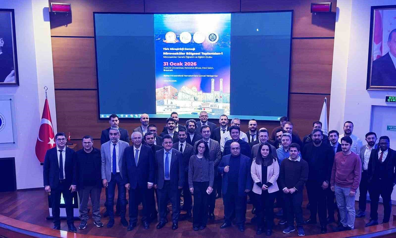 T&uuml;rk N&ouml;roşirurji Derneği N&ouml;rovask&uuml;ler b&ouml;lgesel toplantısı Erzurum&rsquo;da yapıldı
