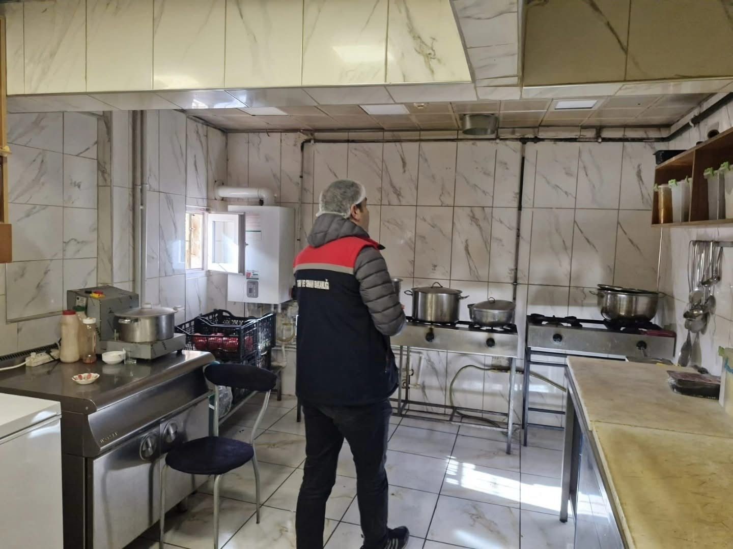 Erzurum&rsquo;da gıda satışı yapan işletmeler denetlendi
