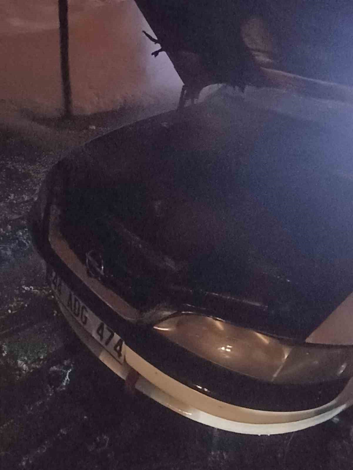 Seyir halindeki otomobilde yangın