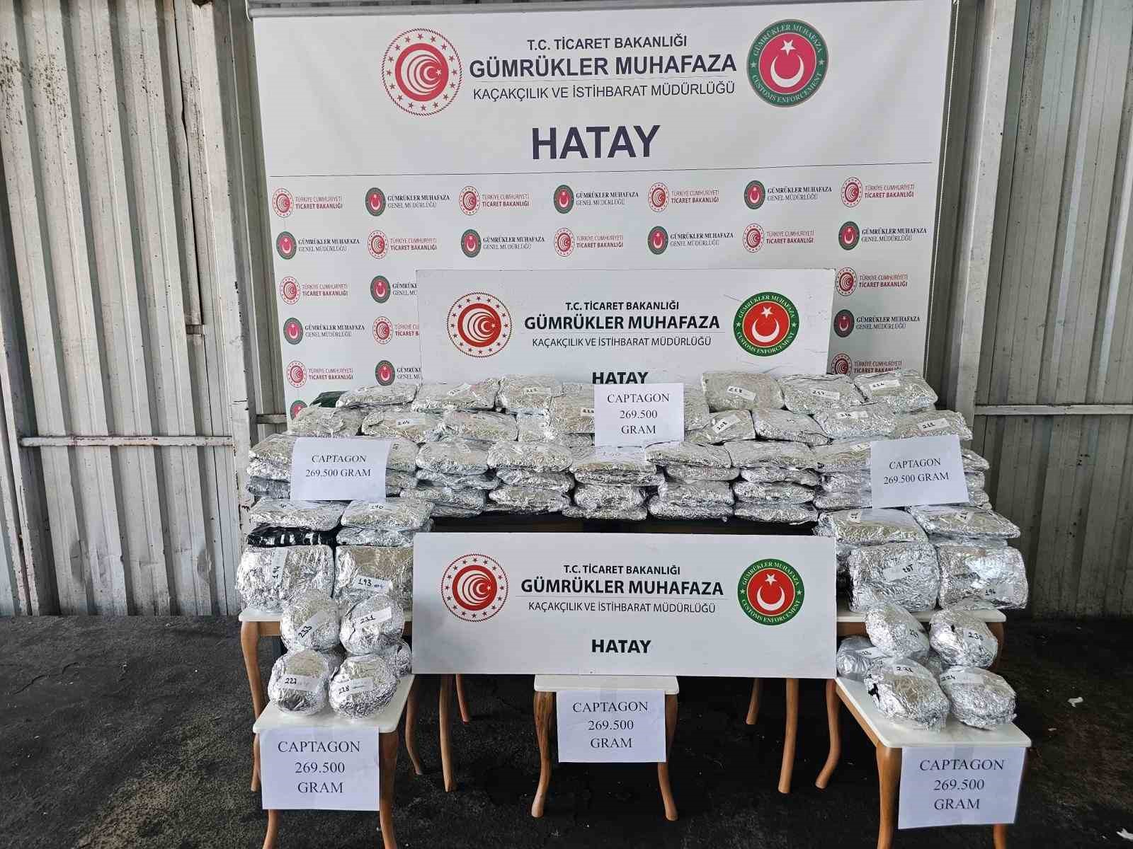 Ticaret Bakanlığı: "Hatay ve İstanbul Havalimanı&rsquo;nda 673 milyon lira tutarında uyuşturucu madde ele ge&ccedil;irildi"
