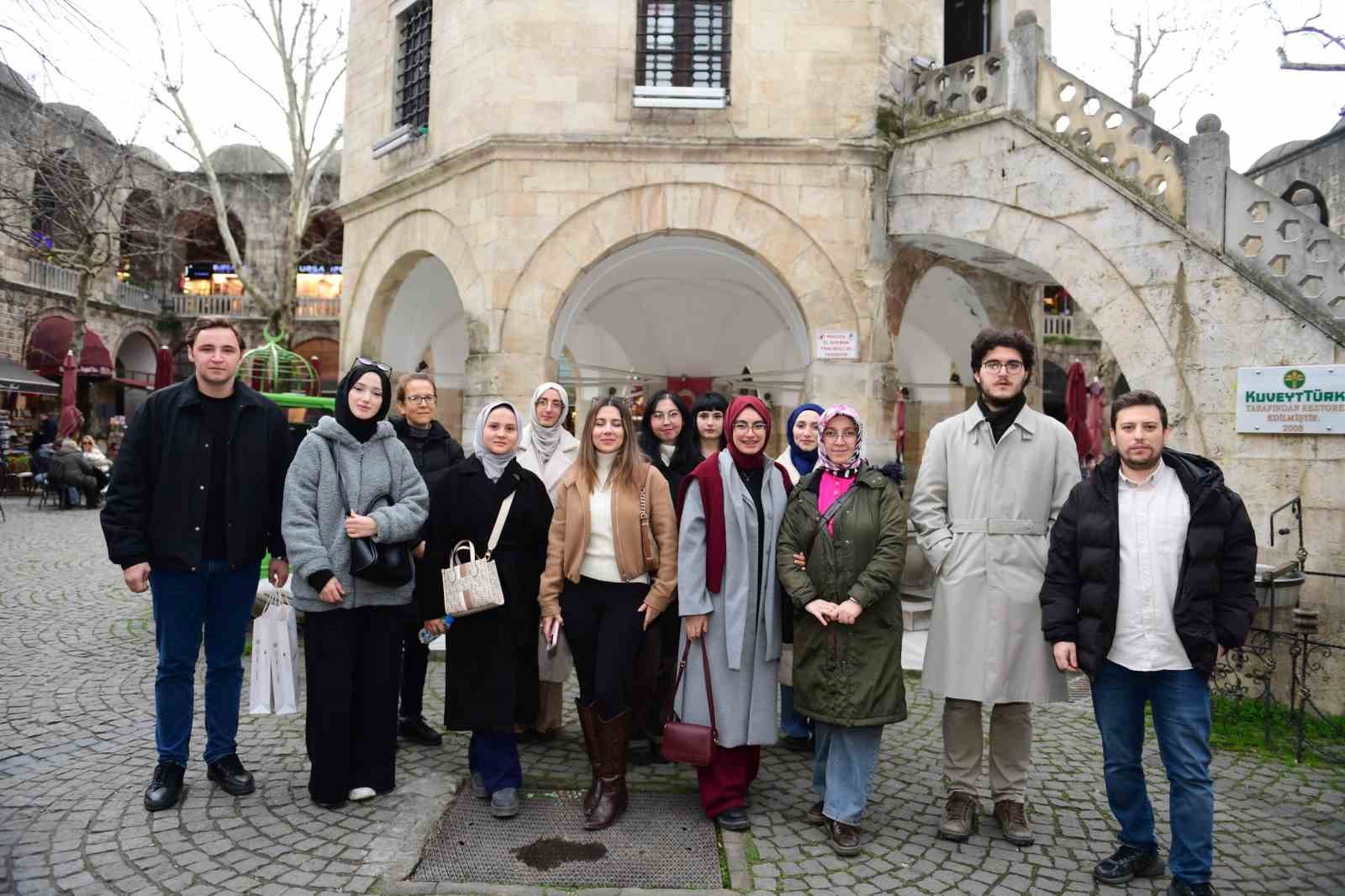 Osmangazi Belediyesi&rsquo;nden gen&ccedil;lere lezzet dolu tanıtım
