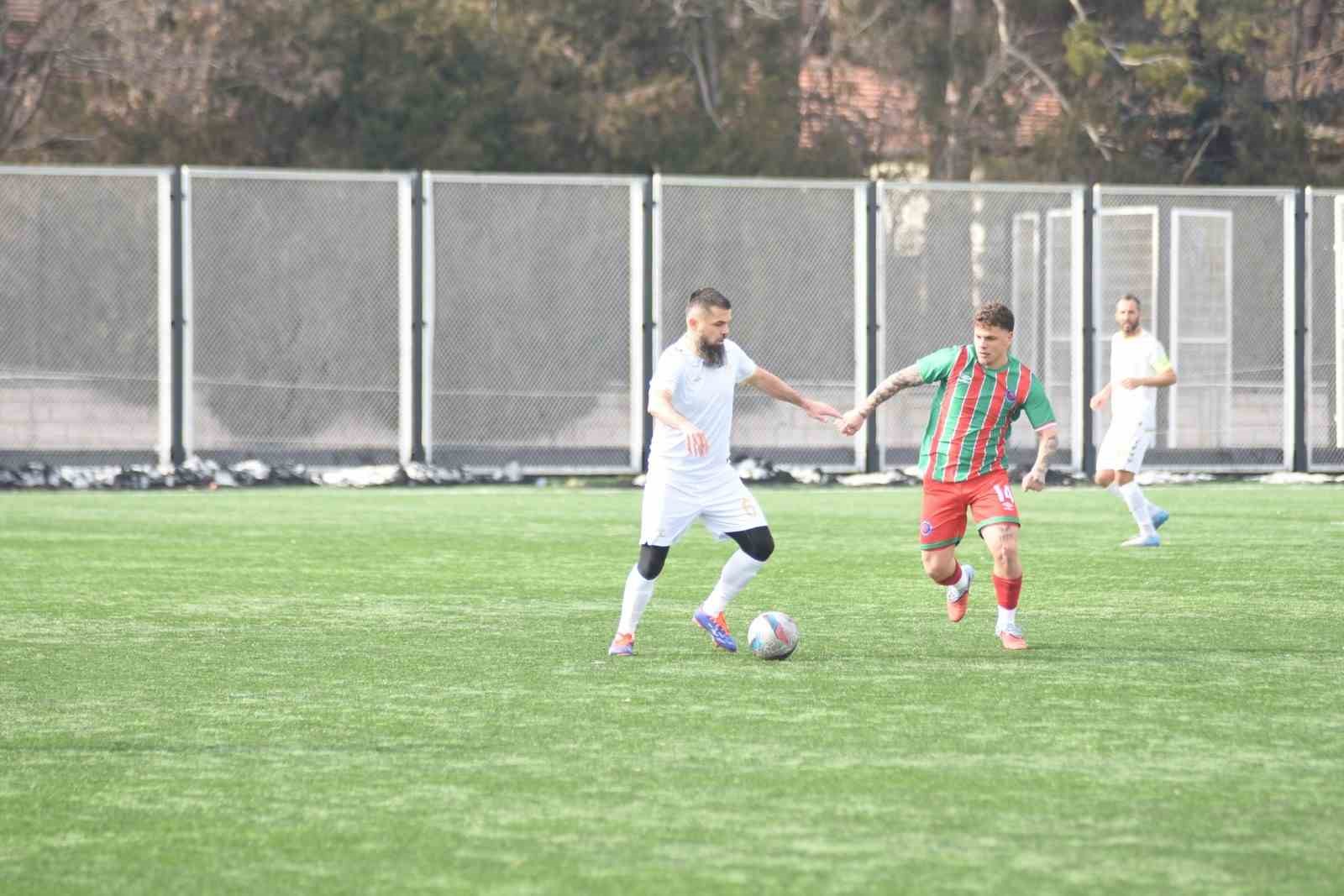 B&ouml;lgesel Amat&ouml;r Lig: Kocasinan Şimşekspor: 2-Diyarbakır B&uuml;y&uuml;kşehir Belediyespor: 4
