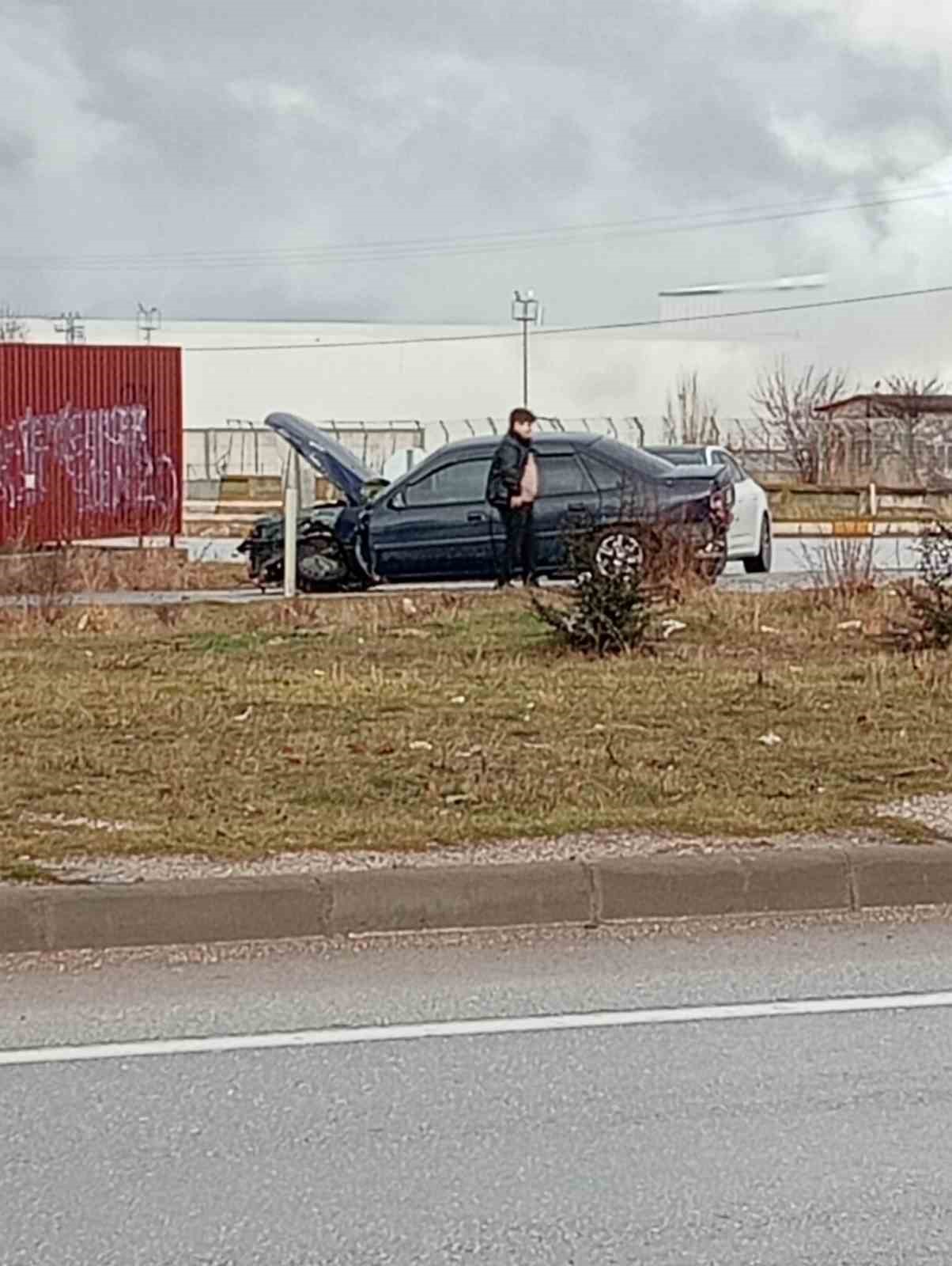 Zincirleme trafik kazasında 3 kişi yaralandı