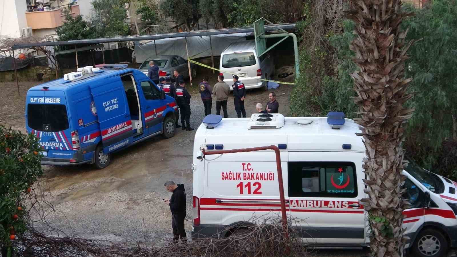 Otelin otoparkında bir kişi başından vurulmuş halde bulundu